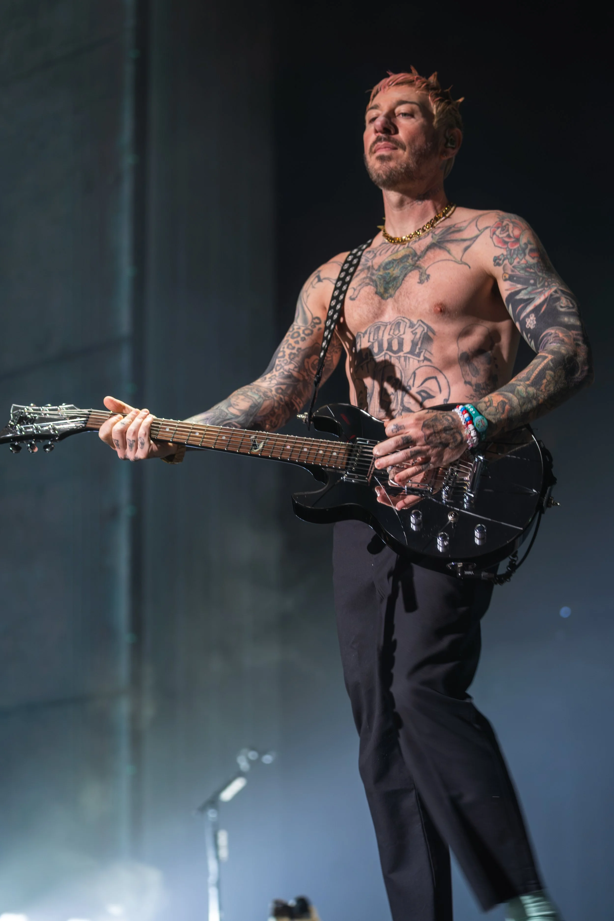 Avenged Sevenfold-07.jpg