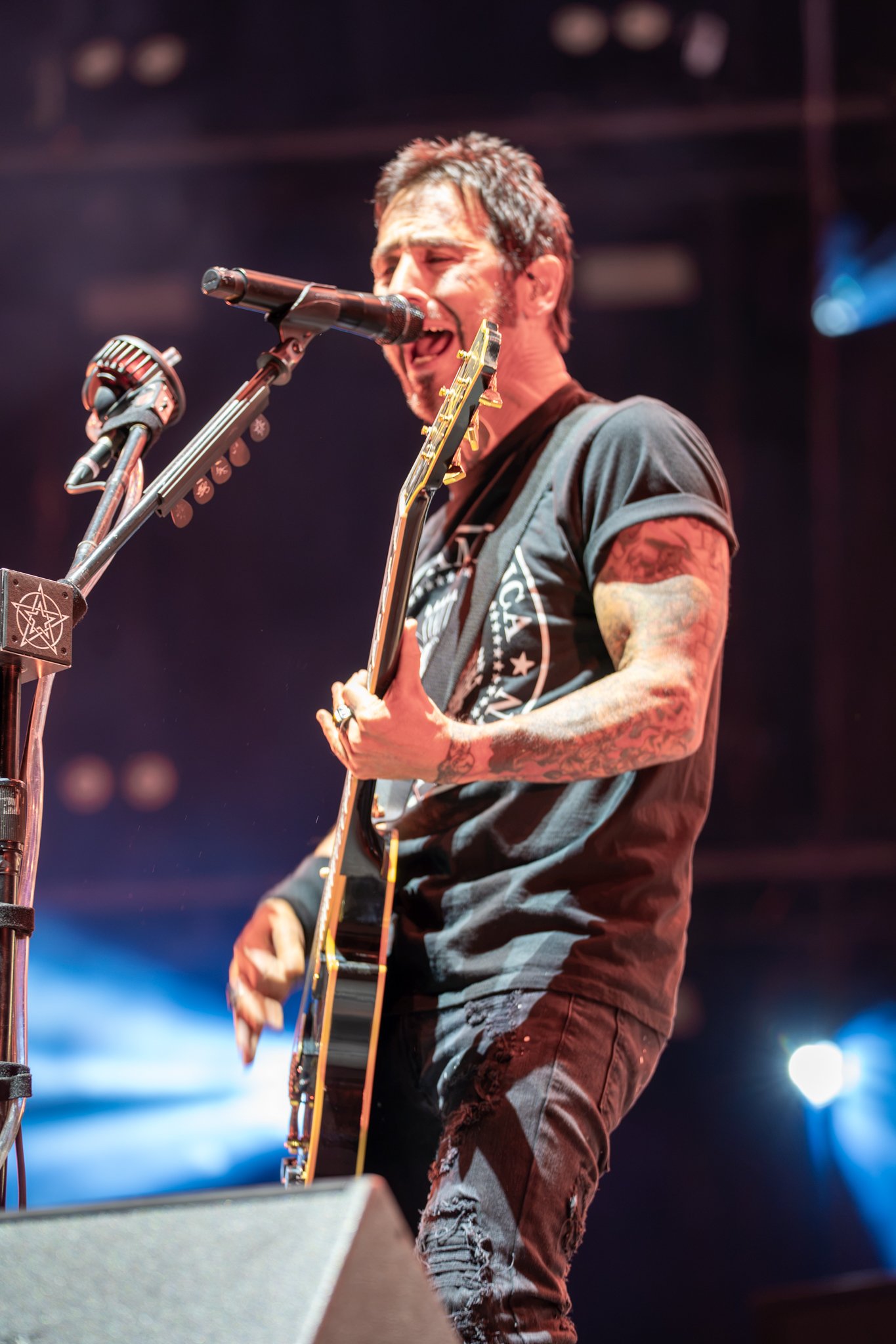 Godsmack-10.jpg
