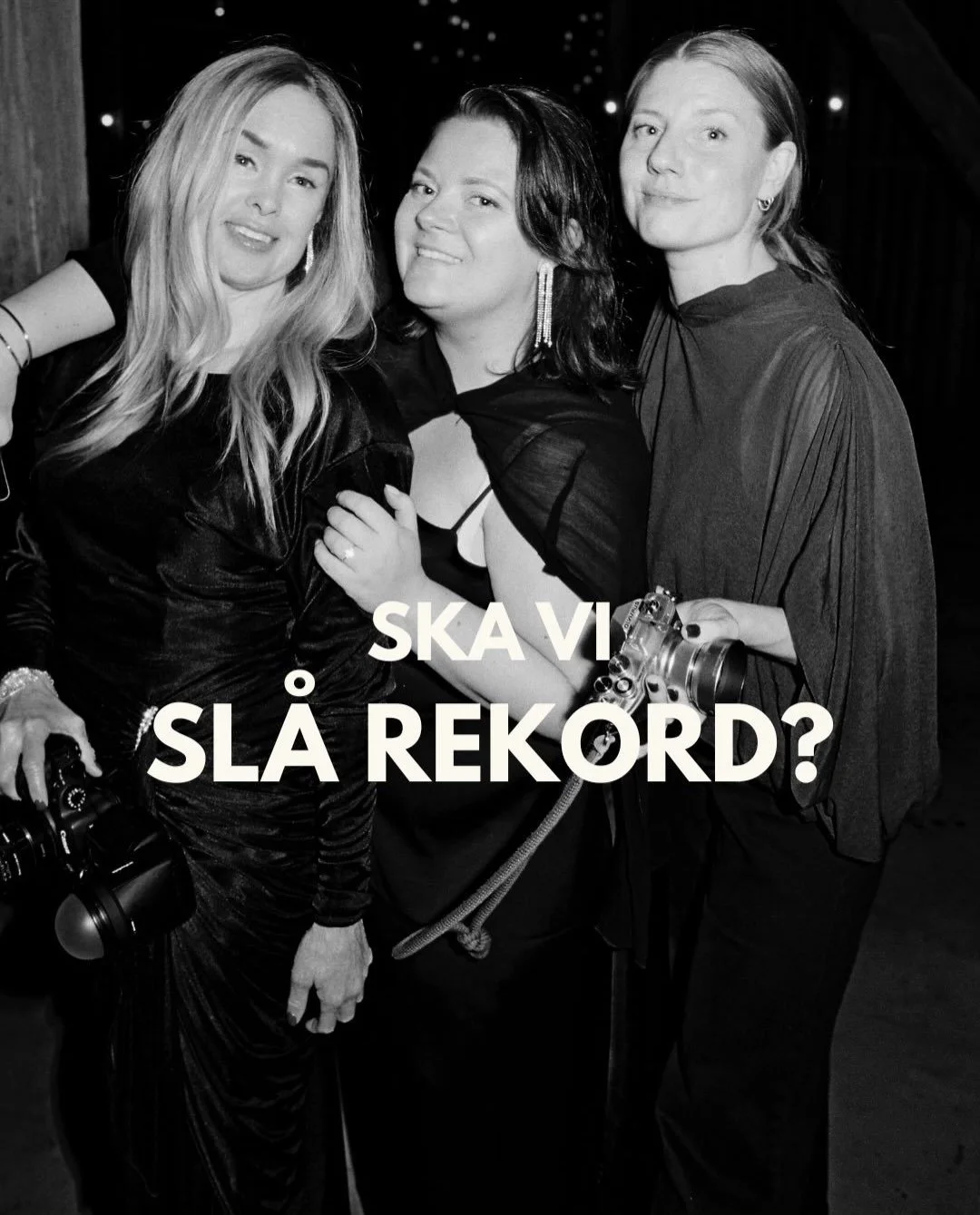 Vad tror du? Kan vi samla fler &auml;n f&ouml;rra &aring;rets 68 personer att fira BR&Ouml;LLOPSGALAN den 5:e november?

Boka din biljett idag f&ouml;r att bli en av oss. 💃🪩

Kommentera YES! f&ouml;r mer info!

Captured by @2brides