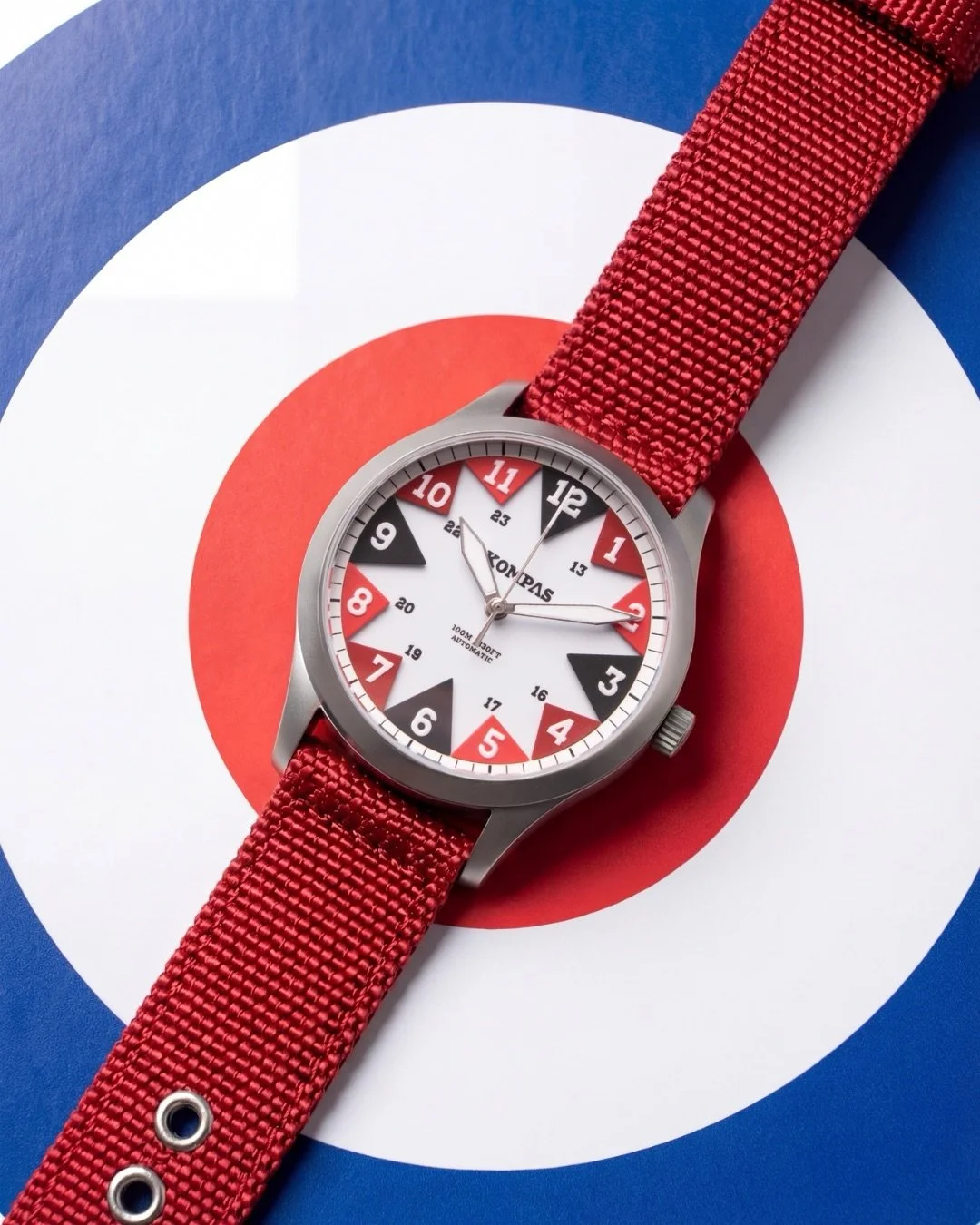 The Royal Air Force was born from urgency, precision, and absolute clarity under pressure.
Command rooms. Sector clocks. Decisions made in seconds.

That mindset still inspires us.
Structure. Discipline. Direction.

Find your direction.

#RoyalAirFor