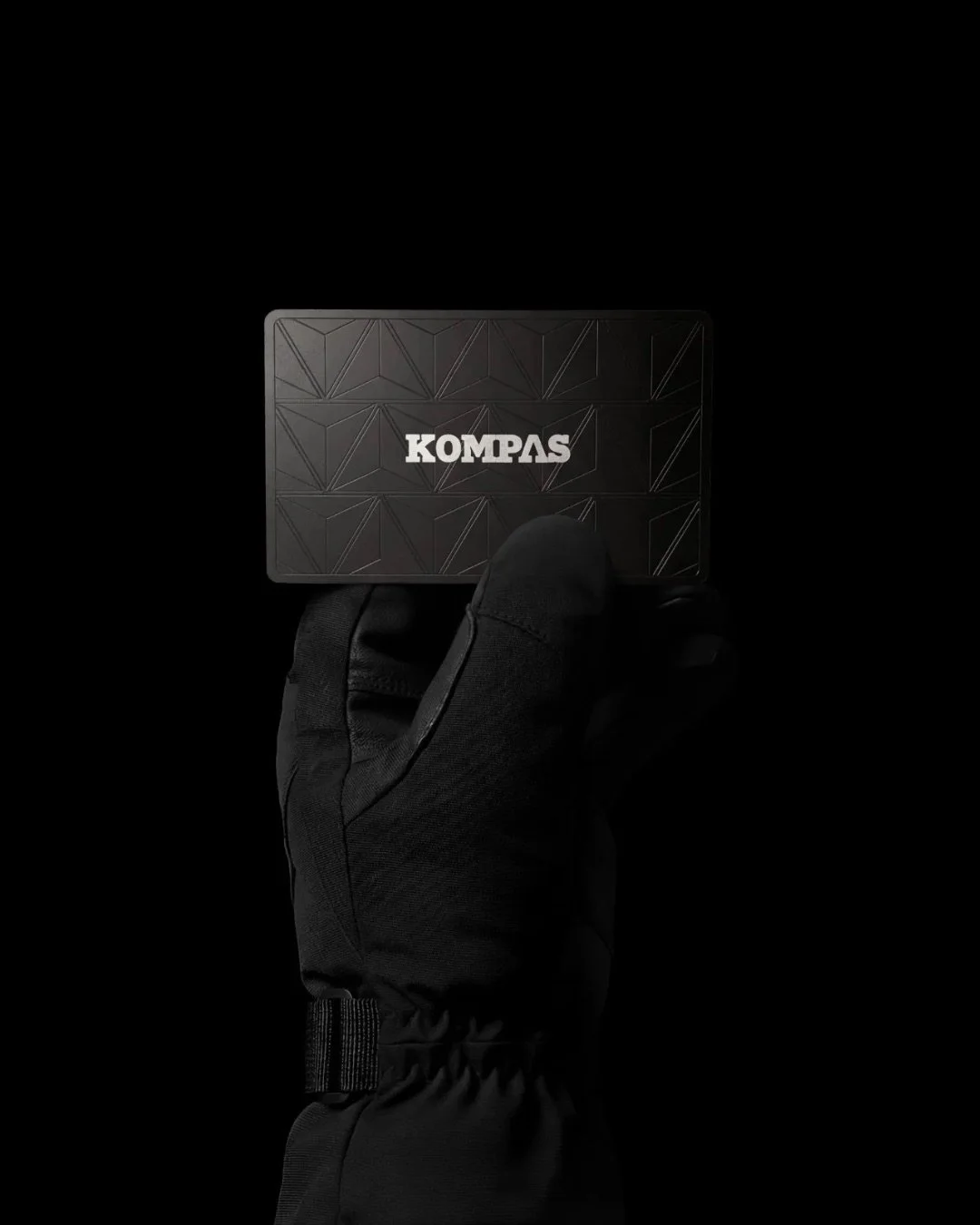 Built to last.
Every KOMPAS watch arrives with a metal warranty card and two strap options, ready for whatever direction you choose.
Because adventure should never be limited to one path.

Find your direction.
kompaswatches.com

#KompasWatches #FindY