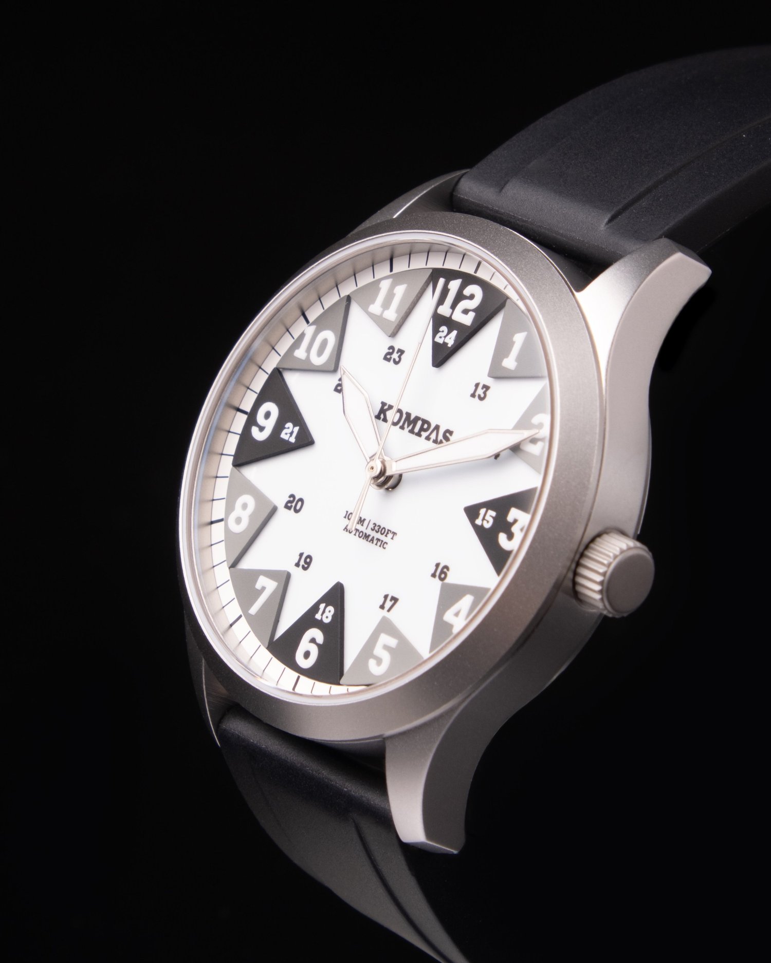 KOMPAS North field watch, side view