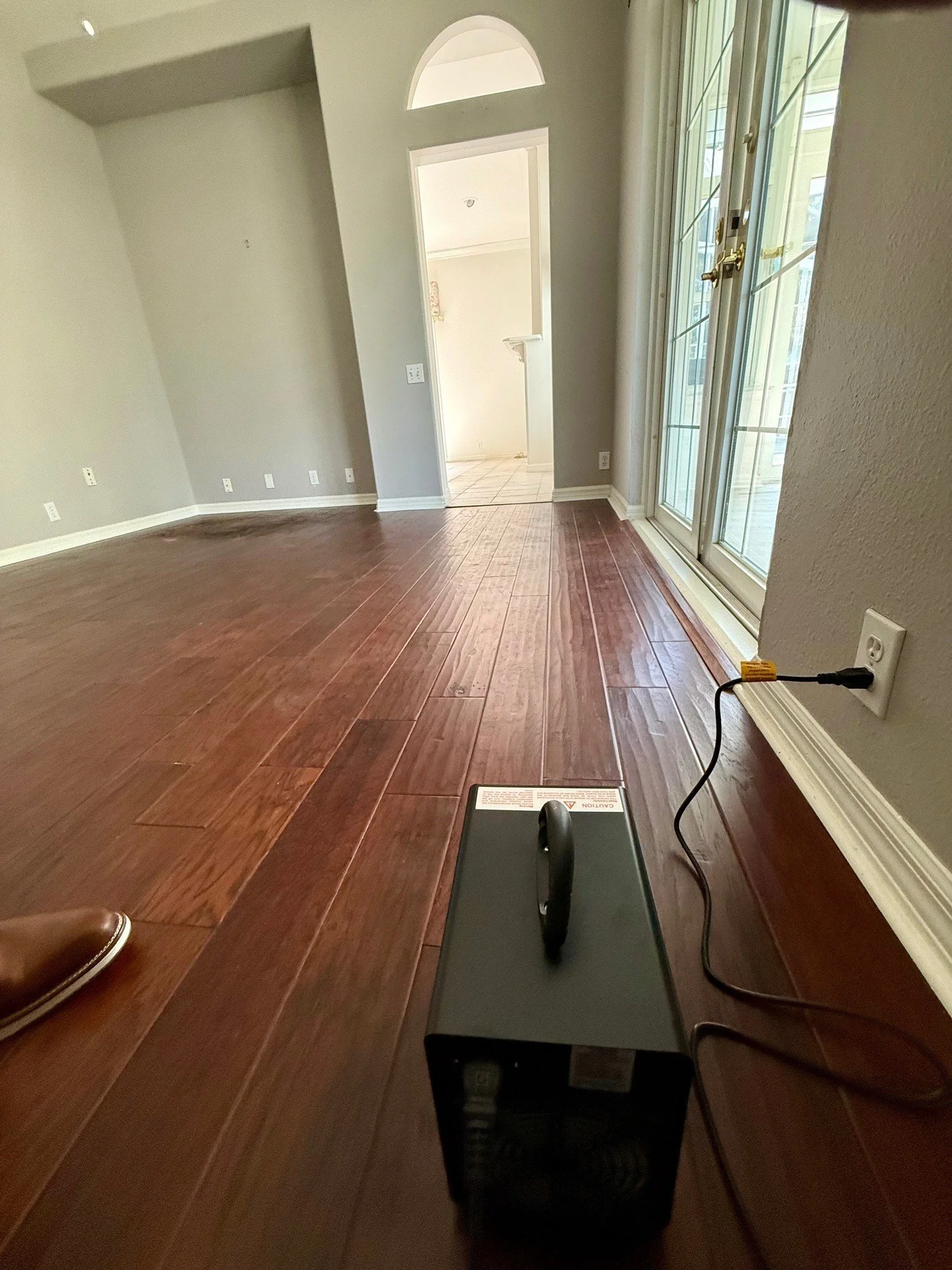 Ozone Generator 2.jpg