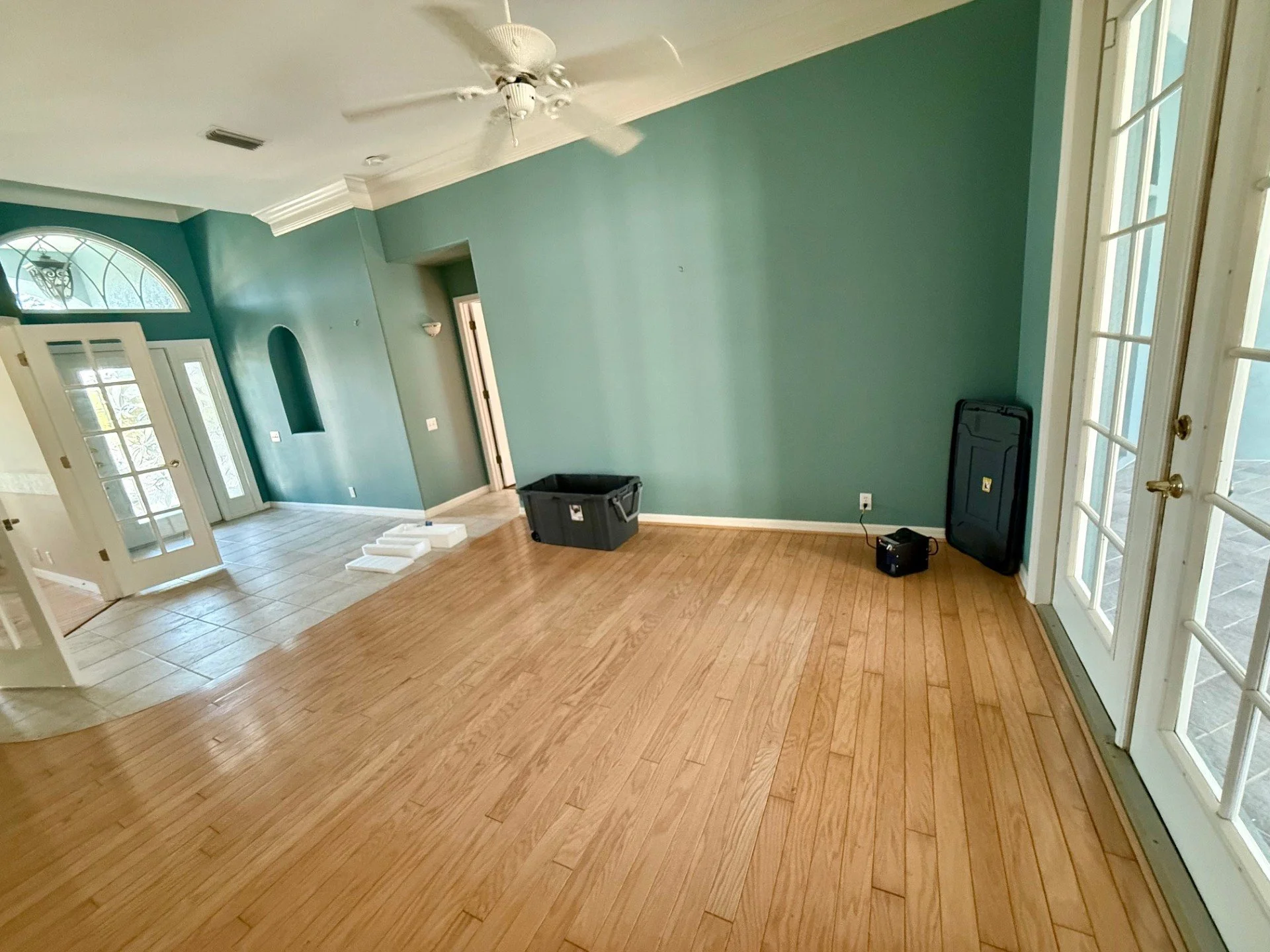 Set up - Container.jpg