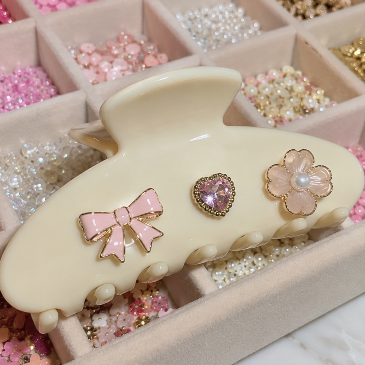 design-your-own-claw-clip-station-bedazzle-bar-bat-mitzvah-birthday-party-wilmette-2.png