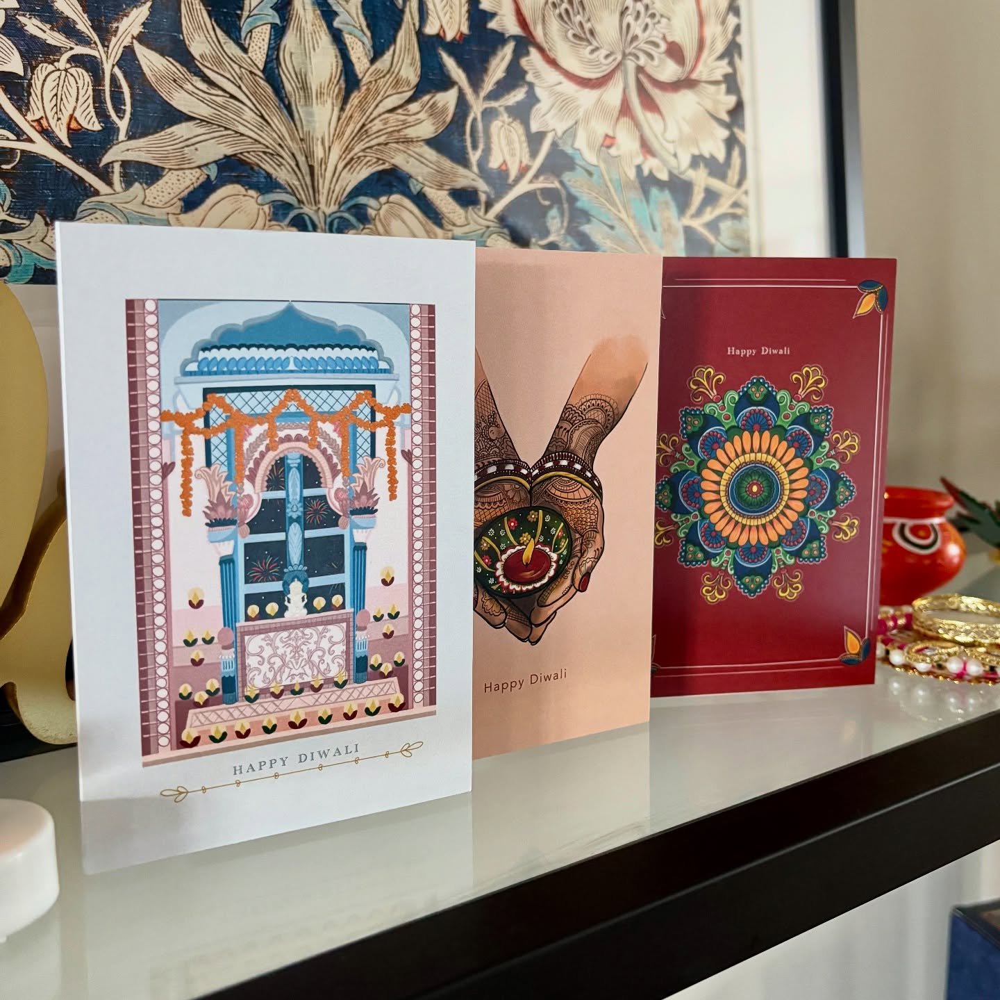 Happy Diwali 🪔 🎆🎇 wishing everyone a sparking festival full of lights, love and laughter! 

#diwali #diwalidiyas #imadethat #smallbusinessowner #artist #illustration