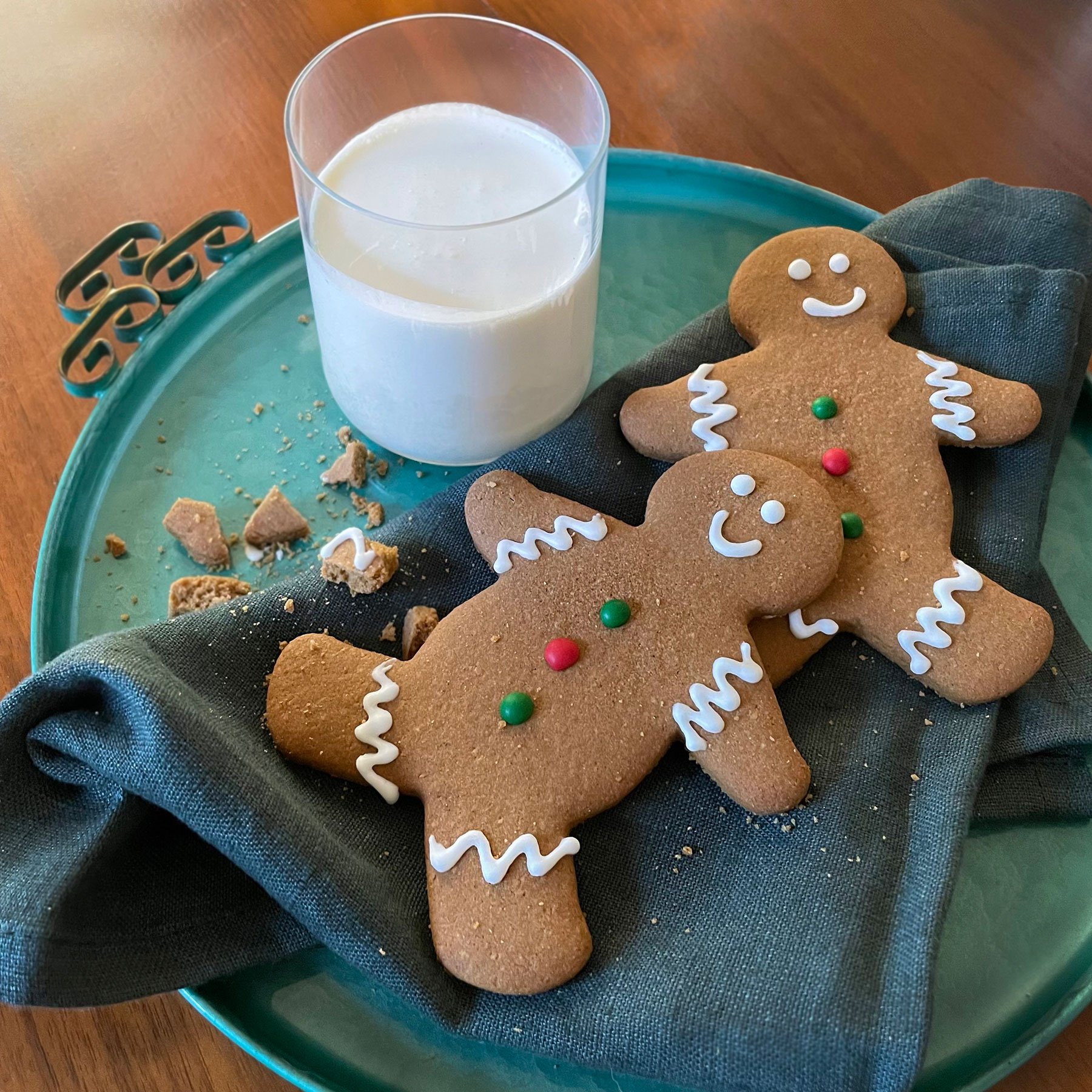 GingerbreadSantaCookiessized.jpg