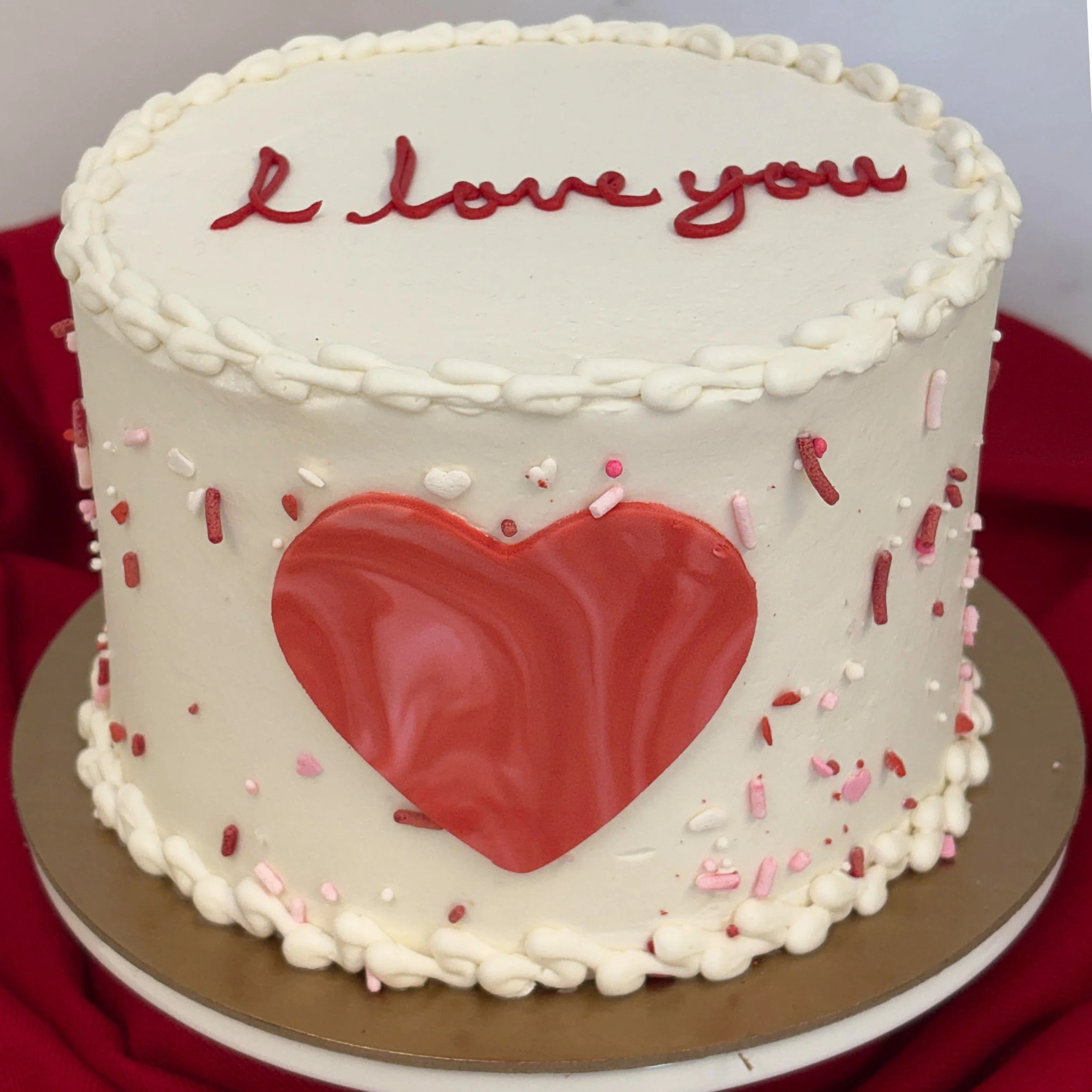 Sweetheart Layer Cake – Vanilla