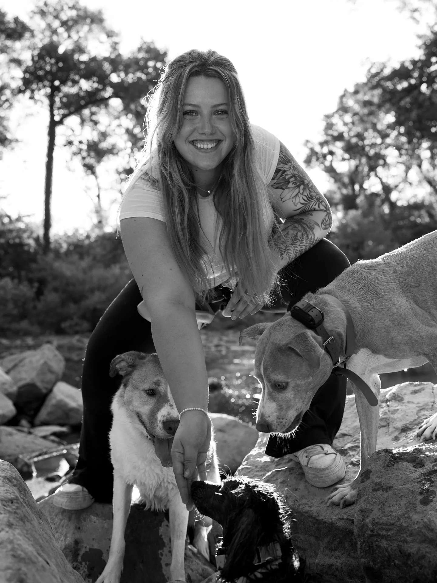 This carousel is a glimpse into my dog-girl life — from learning alongside the most inspiring, compassionate mentor (and best friend 🥹🫶🏼) to turning my journey with my own reactive, fear-aggressive rescue into a business where I now get to h