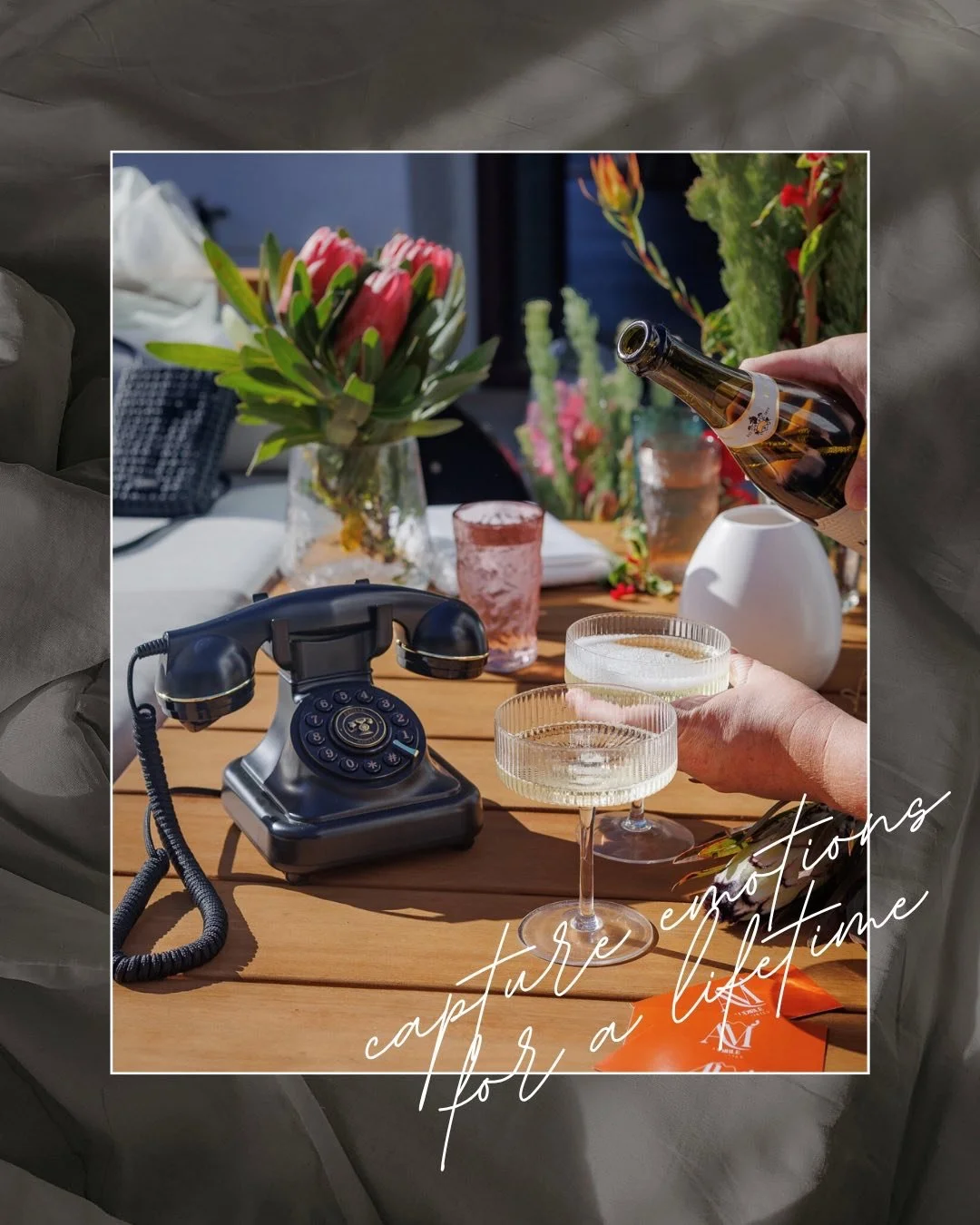 Because &lsquo;Congrats!&rsquo; sounds way better than just writing it 🥂📞 Make your guestbook something you&rsquo;ll actually want to replay.
.
.
.
#Audiobooks #audioguestbook #guestbook #nzwedding #weddingnz #wedding