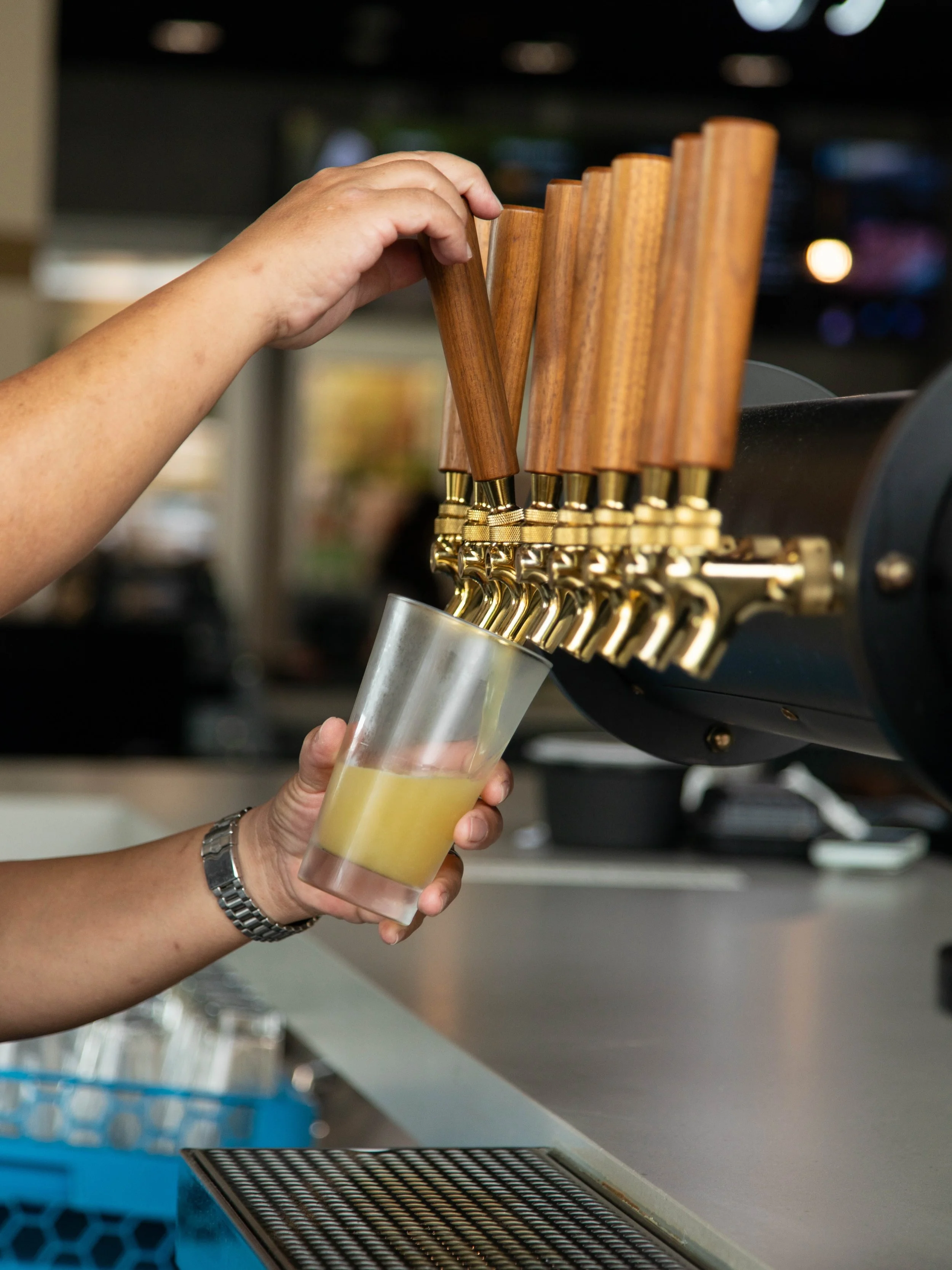 Start your week off right, with a $6 beer at Happy Hour. 🍻

Monday: ALL DAY 
Tuesday-Friday: 2-6pm