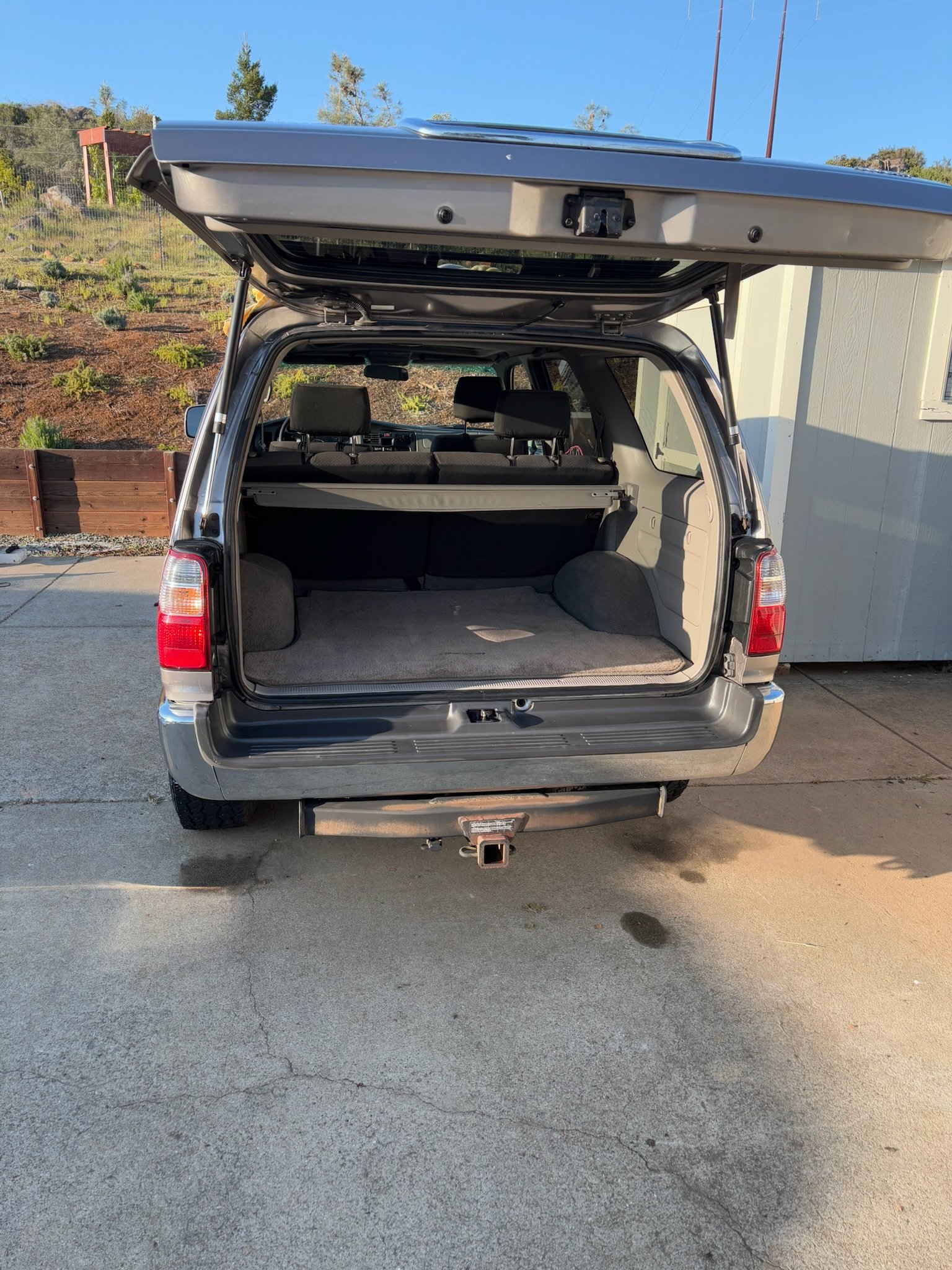 After Toyota 4Runner Interior (Trunk)
