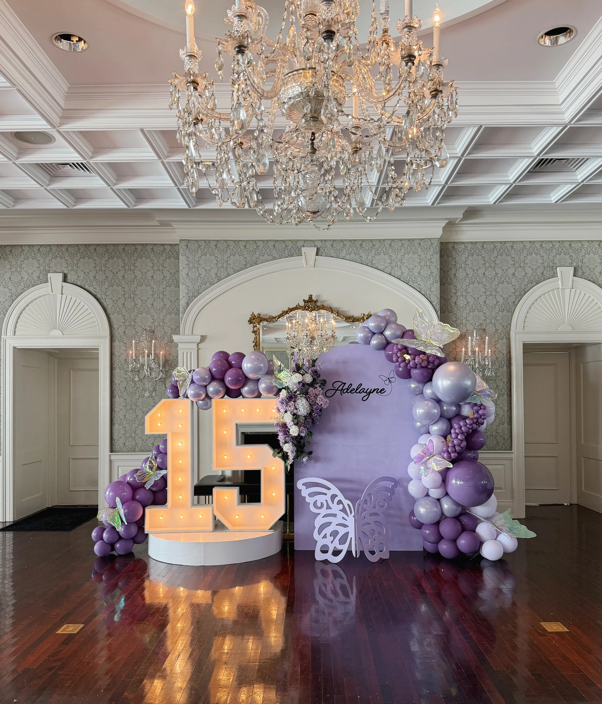 Quinceañera balloon decor in  Saucon Valley Country Club, PA. 