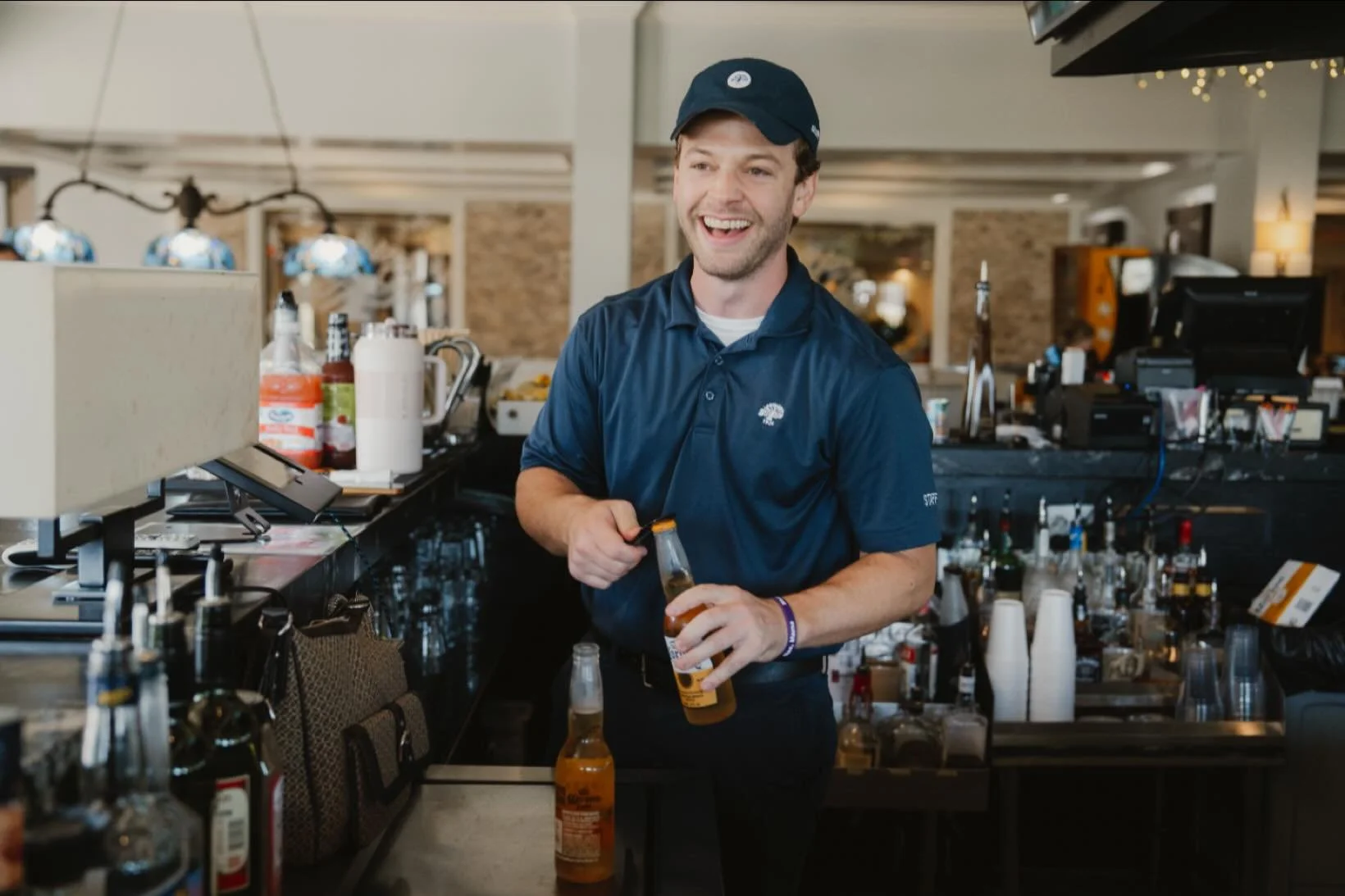 Pregame starts at the bar! Happy Super Bowl Sunday!! Drop your pick! KICKOFF @ 5:30PM 💰🍻🏈🍺 @oldhickorycountryclub