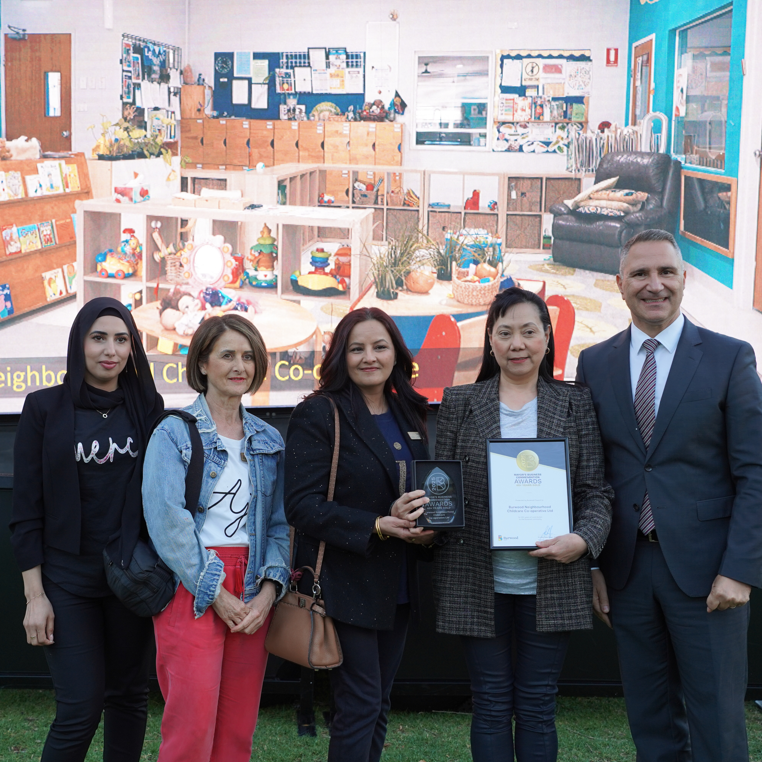 We were delighted to be recognised at the 2025 Mayor’s Business Commendation Awards for over 40 years of service to our community.
More than four decades ago, we started something truly special.
Elm St is a not-for-profit, parent-run centre, shaped a