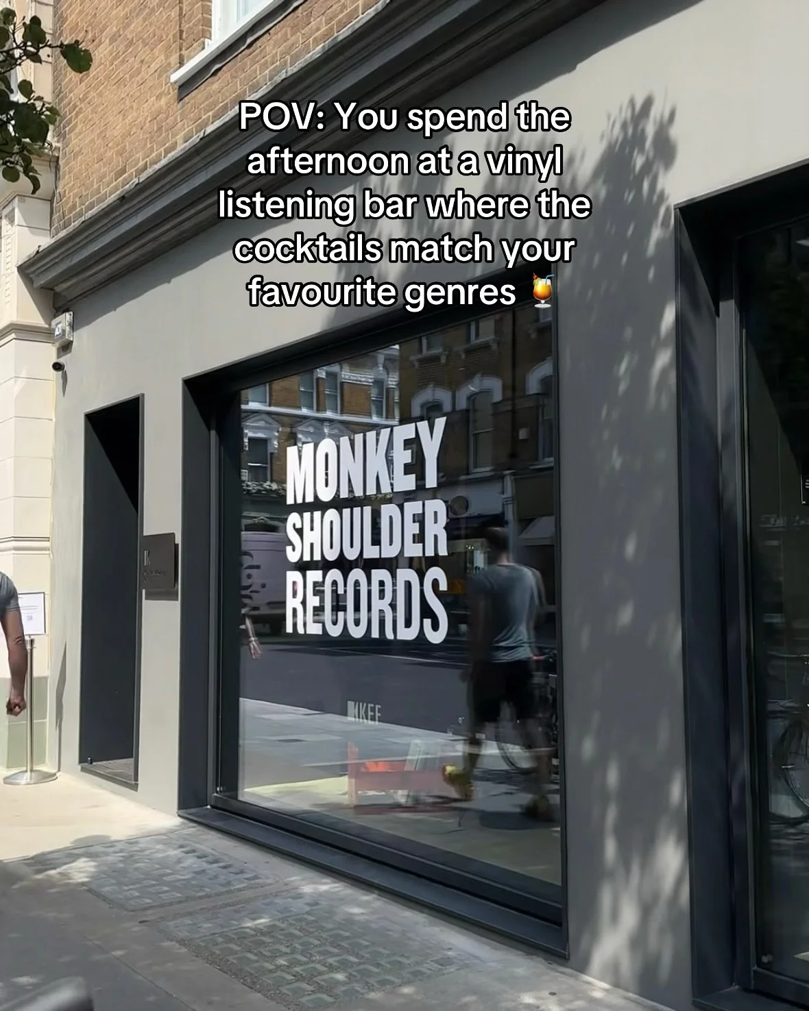 A few weeks back, we got to experience the Monkey Shoulder Records takeover at the KEF Music Gallery 💿

Plush cinema-style seating, &pound;180k speakers, curated crates from DJs and record stores, and cocktails inspired by the tracks playing. It was