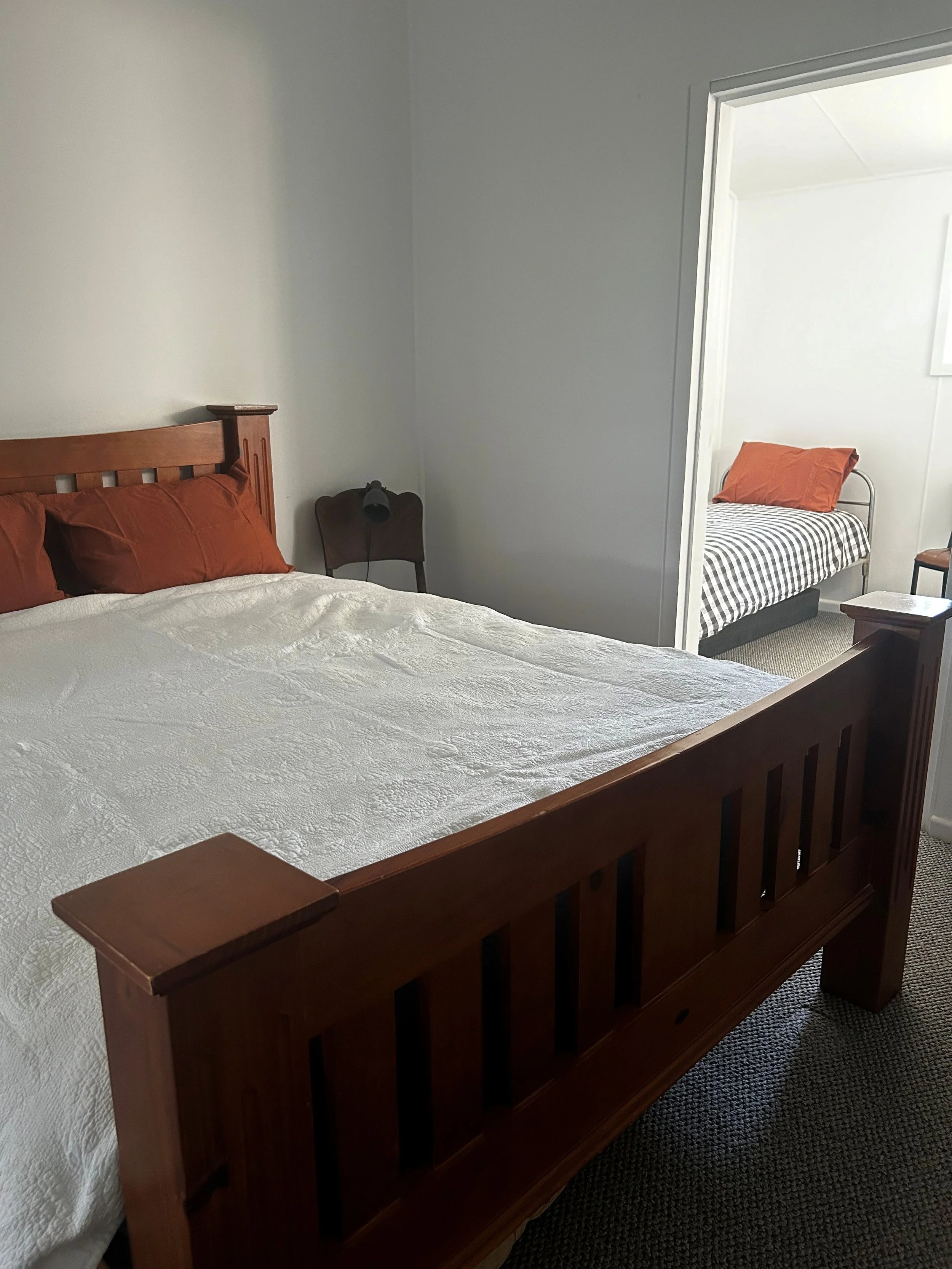Shearers Cottage main bedroom.jpg