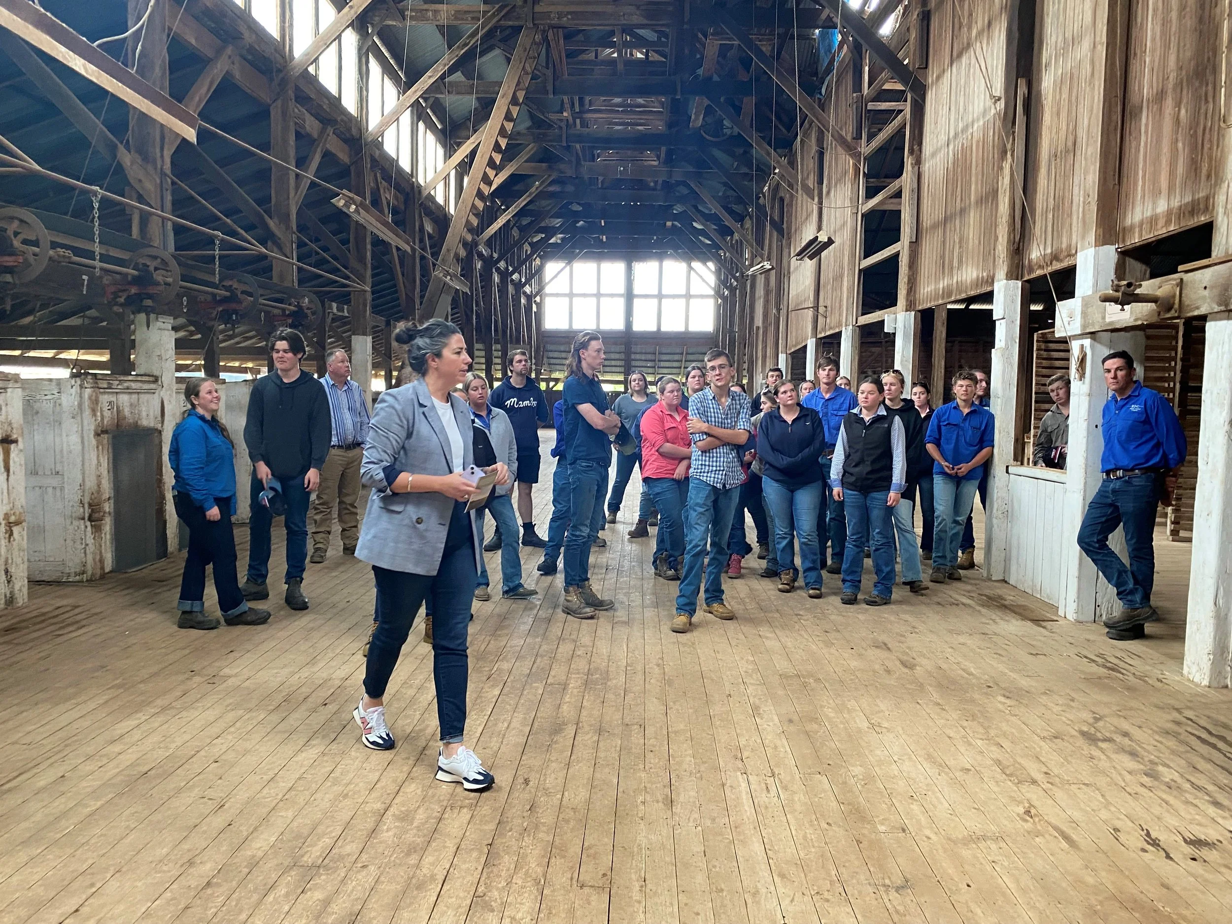 Group tour of Woolshed.jpg