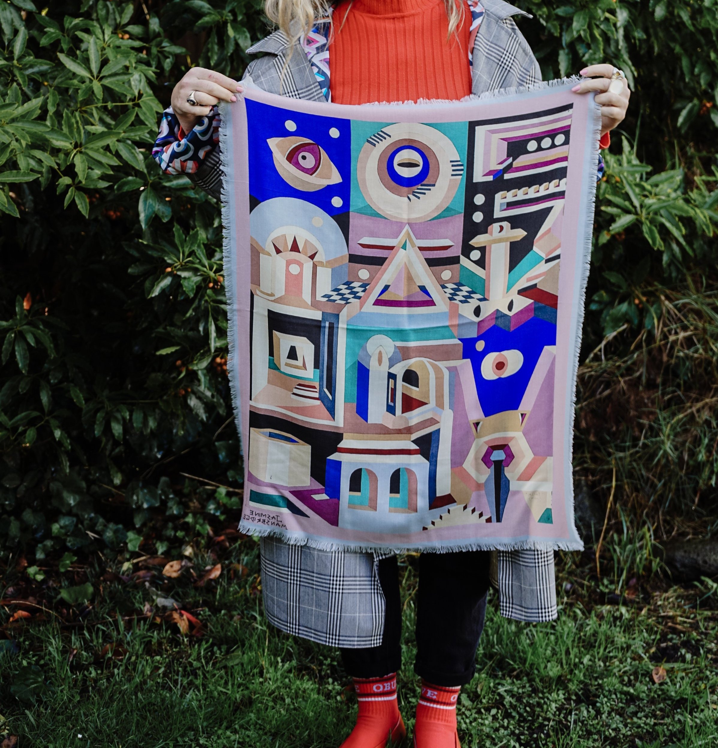 GM-JASMINEMANSBRIDGE-POSTCARDSSCARVES-02.jpg