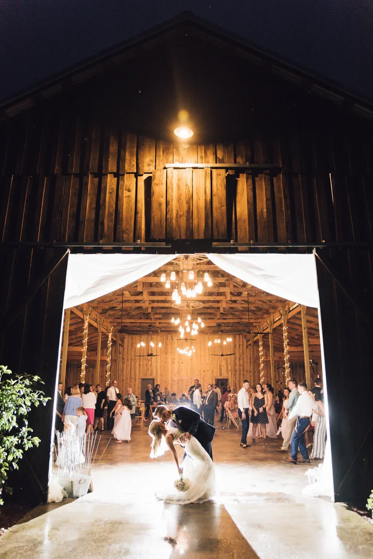 Colorado Springs Wedding Kiss