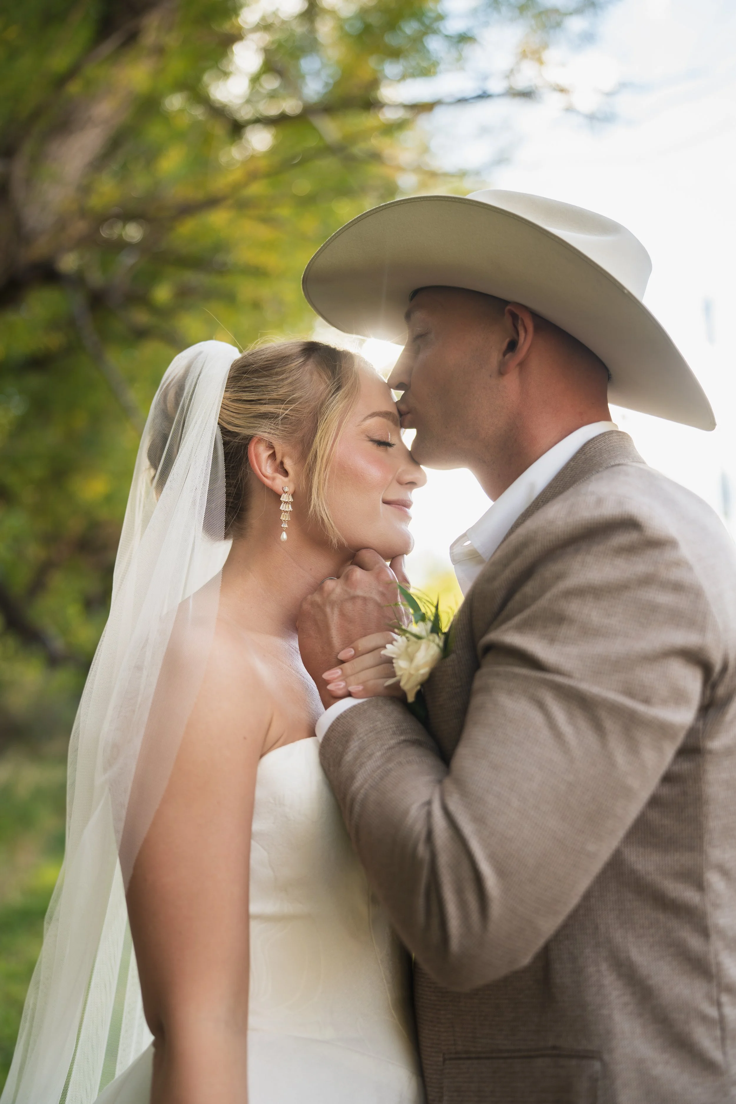 Wedding Photography & Videography in Colorado + Montana + Hawaii Destination Weddings