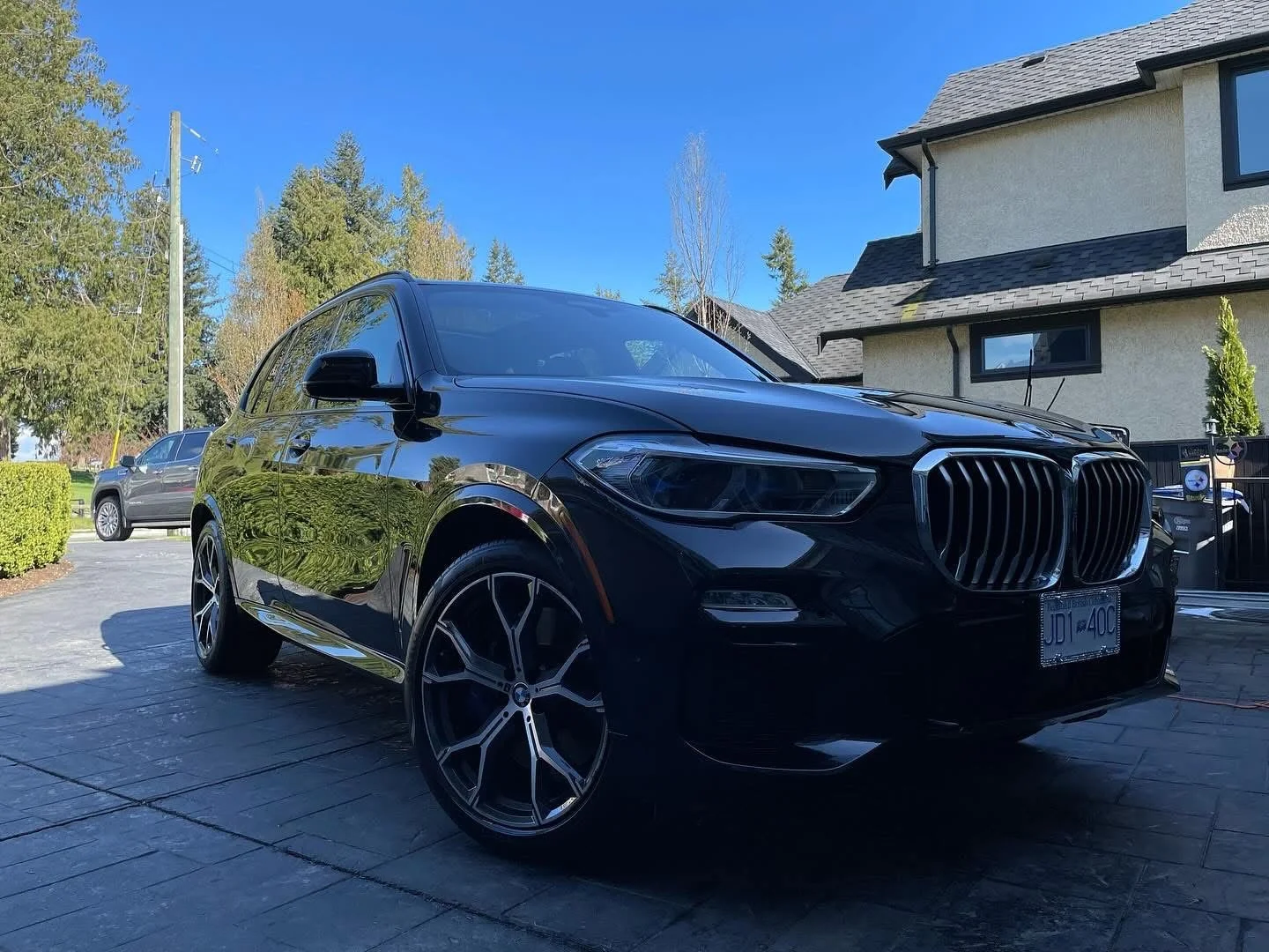 BMW X5 with ceramic coating for deep gloss and long-term protection