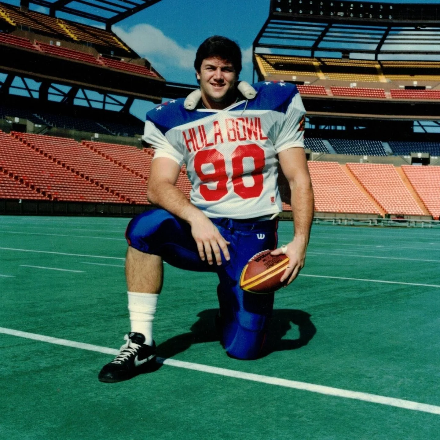 🏈 80 Years of Football Legacy! 🌺
The @altrua_healthshare Hula Bowl All-Star Game celebrates its 80th Anniversary on January 10, 2026 — a tradition that has showcased generations of elite college athletes!
Join us at Spec Martin Stadium or t