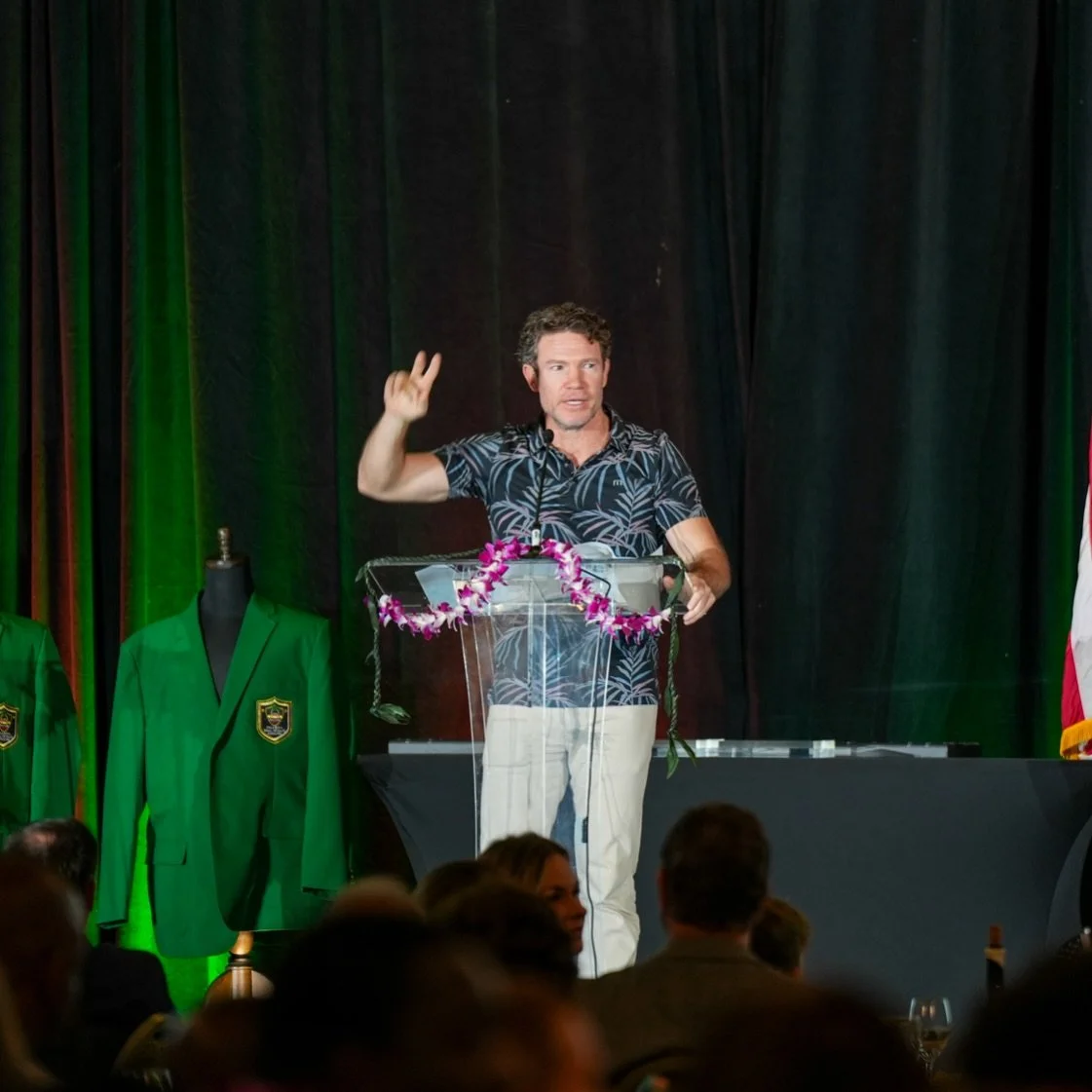Congrats to our 2026 Hula Bowl Trailblazer award recipient, @nateboyer37! This award recognizes his leadership and impact both on and off the field!