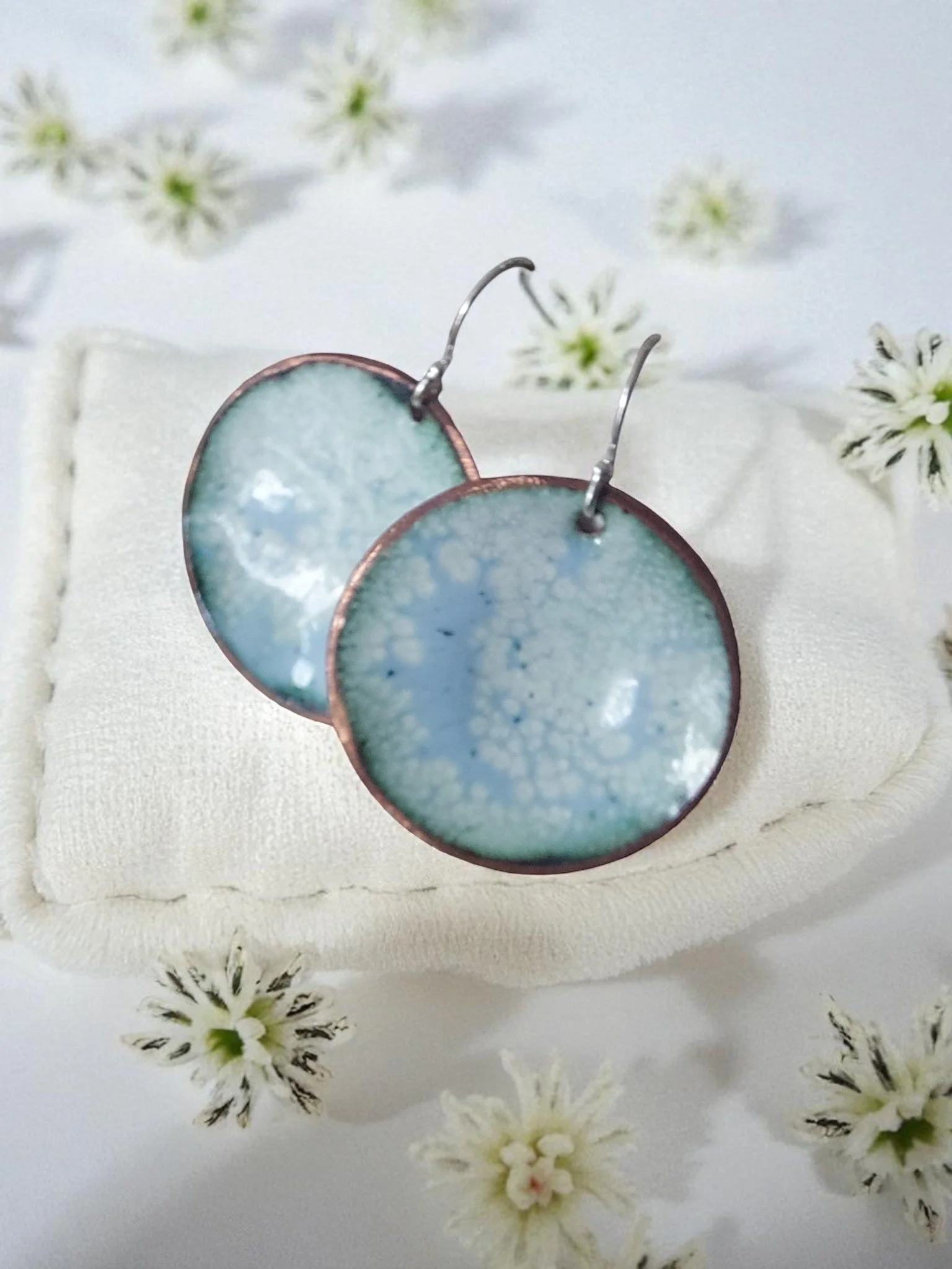 Light blue speckled.jpg