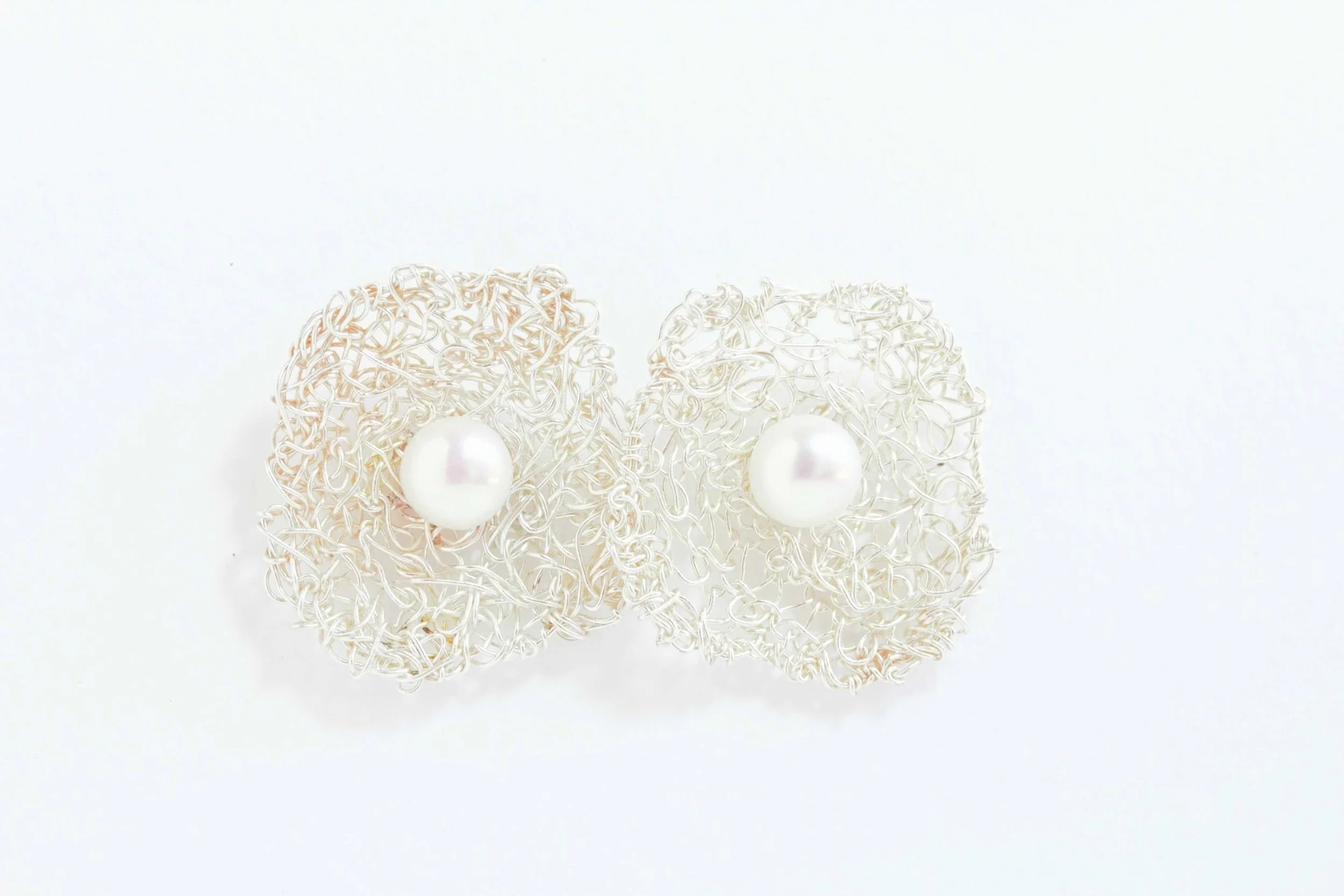 Cream Love Tendril Earrings