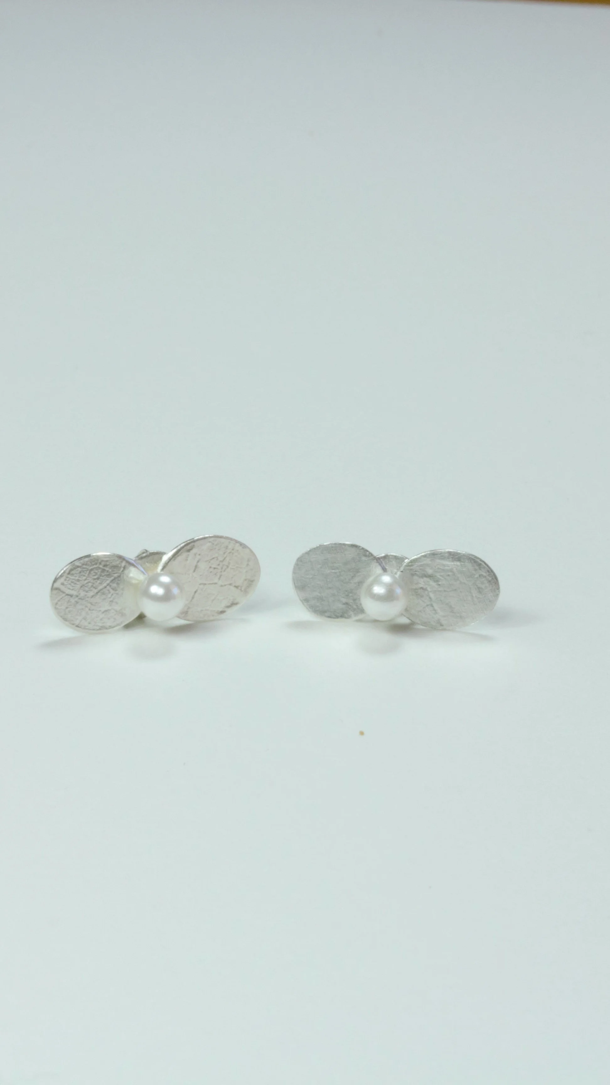 Kruseana Earrings