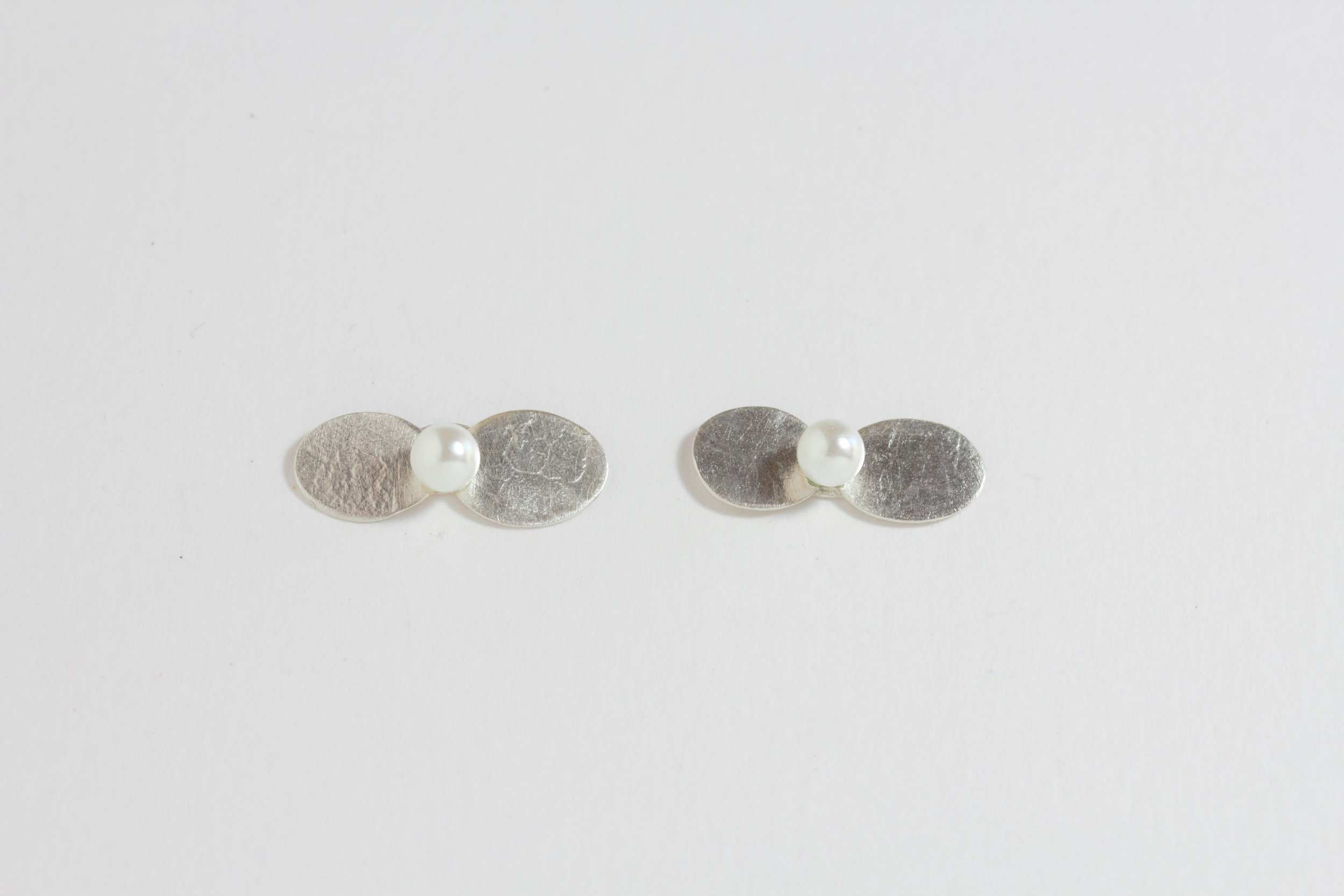 Kruseana stud earrings