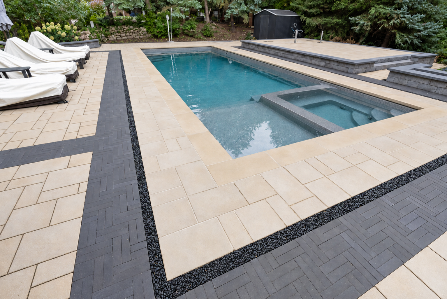 Older-089-Pool-And-Spa.png