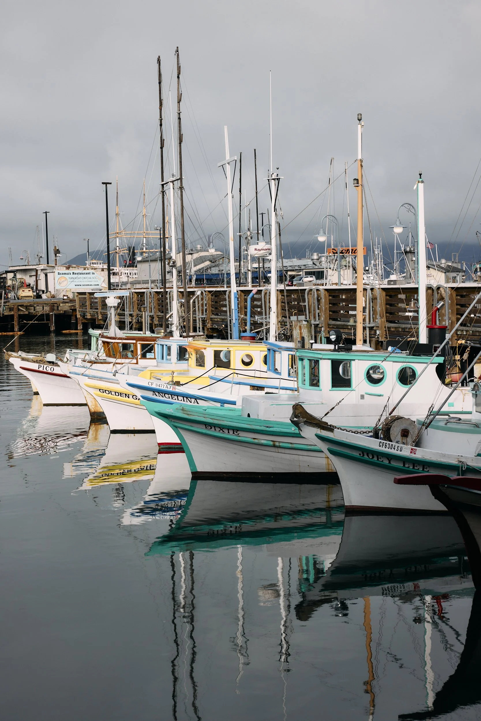 NopaFishGrotto_321.jpg