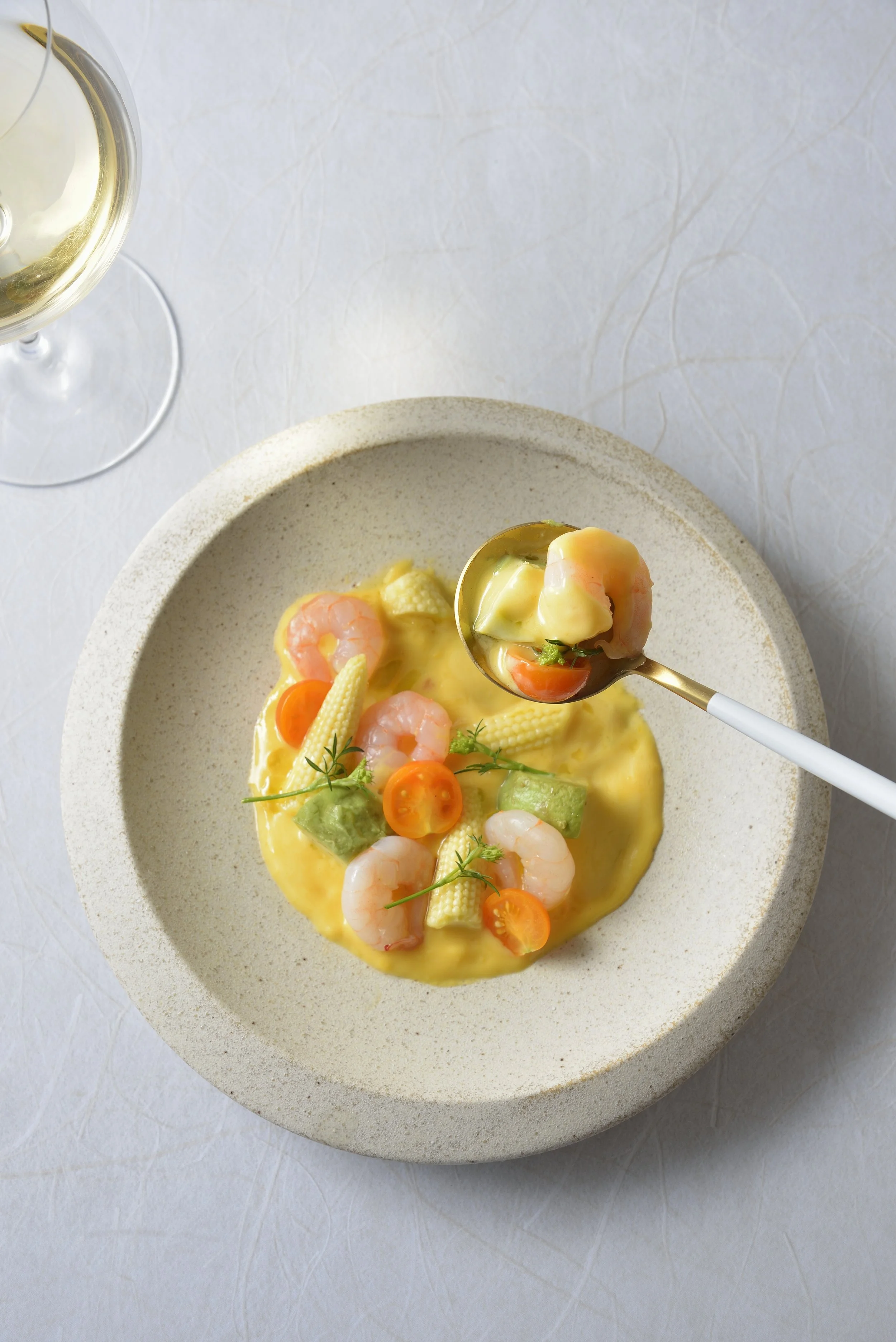 えびとアボカドのサラダAvocado and Shrimp Salad with Egg Yolk Vinegar３.jpg