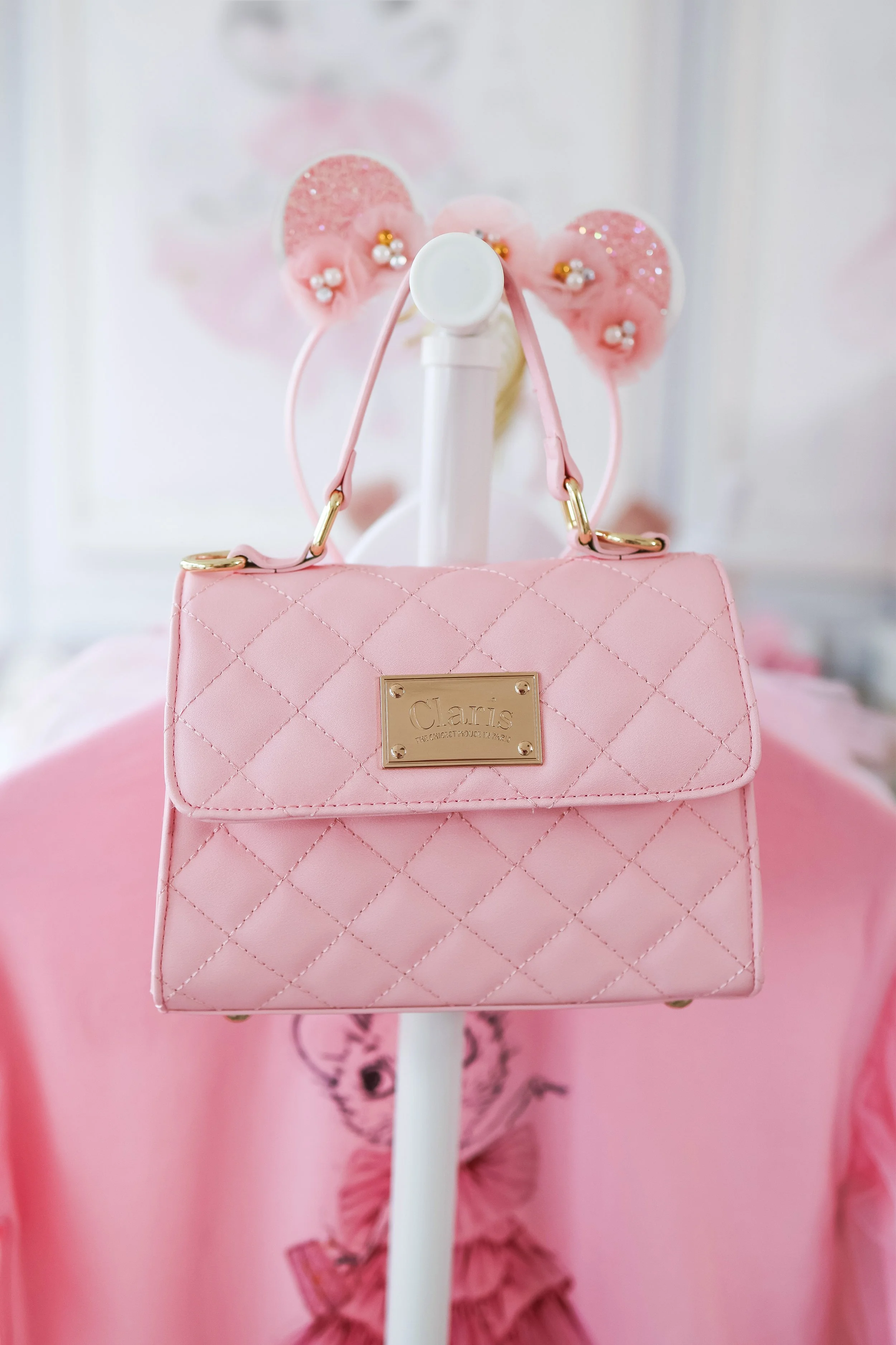 CLARIS_VIBE_13_MH Edit.jpg