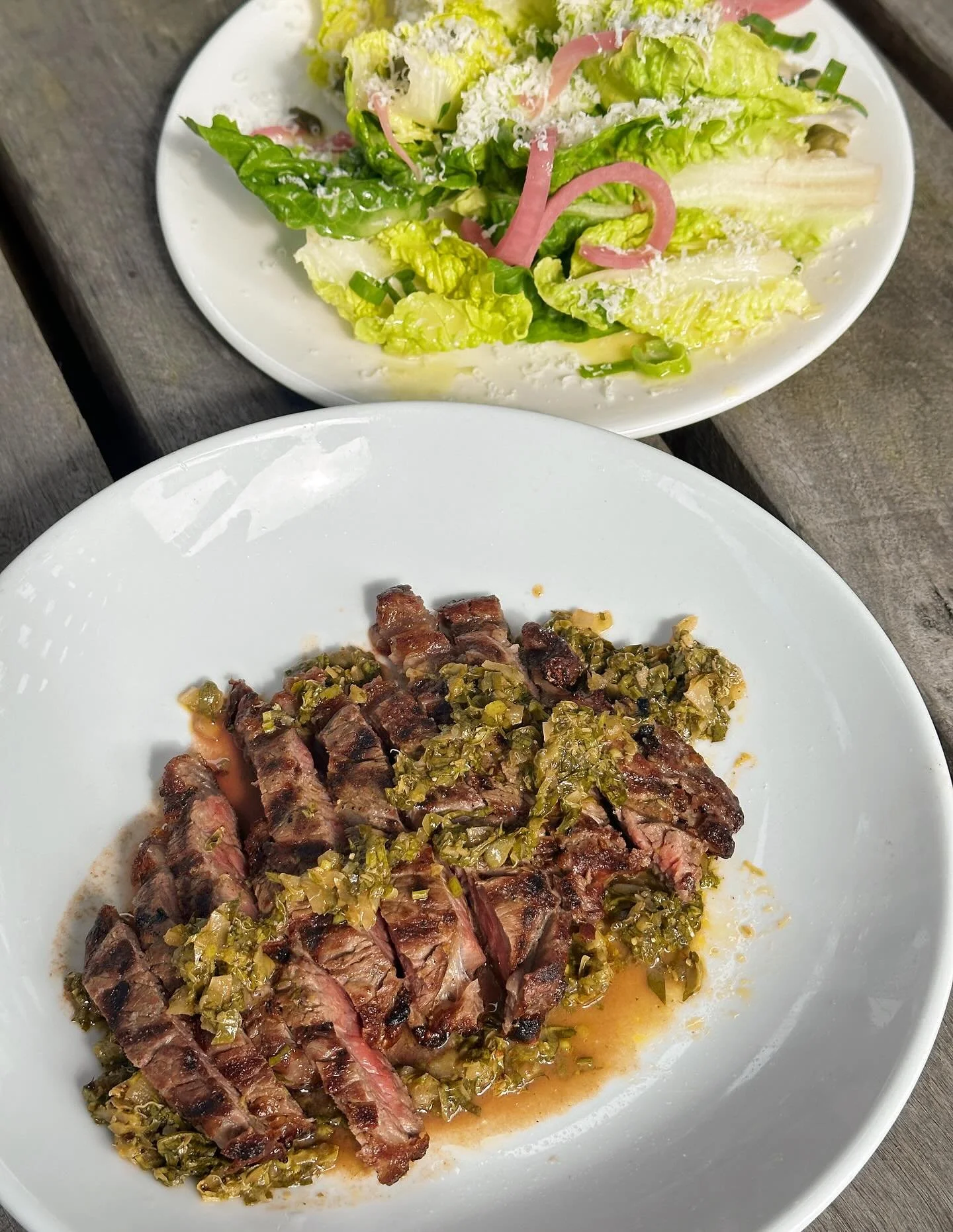 Don&rsquo;t fancy a burger? A tasty scotch fillet + crunchy salad will hit the spot&hellip; add chimichurri &amp; it&rsquo;s a match made in heaven 🤤

M+M hours 12-2 / 5:30-8
📲 Online ordering available via the link in our bio