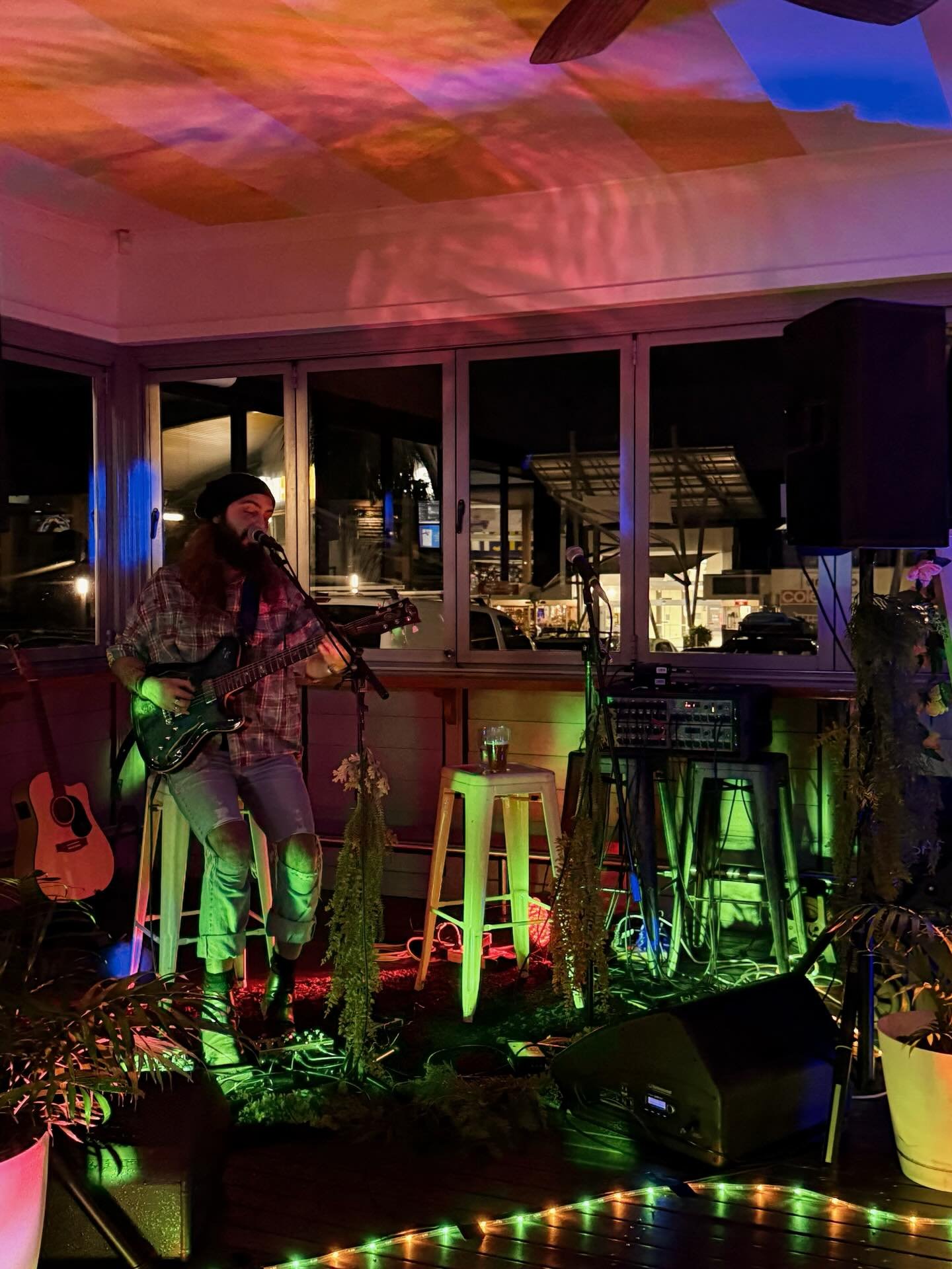 OPEN MIC 🎙️ TONIGHT 5:30 
Free entry, real talent, cozy vibes. 

We invite all aspiring musicians to showcase their talent in a lively supportive atmosphere. Held on the last Friday of each month 🎶