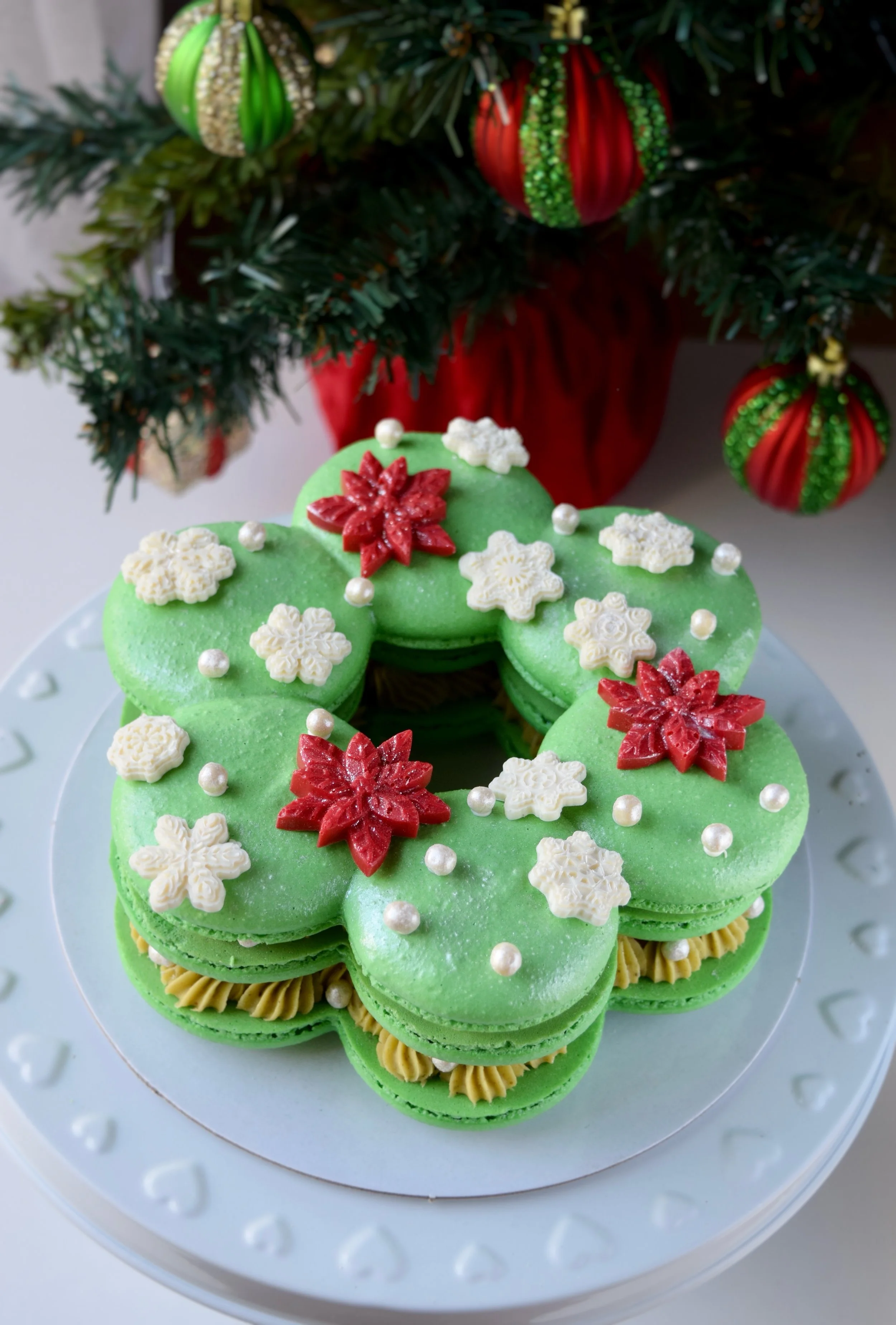 macaron_cake_xmas.jpg