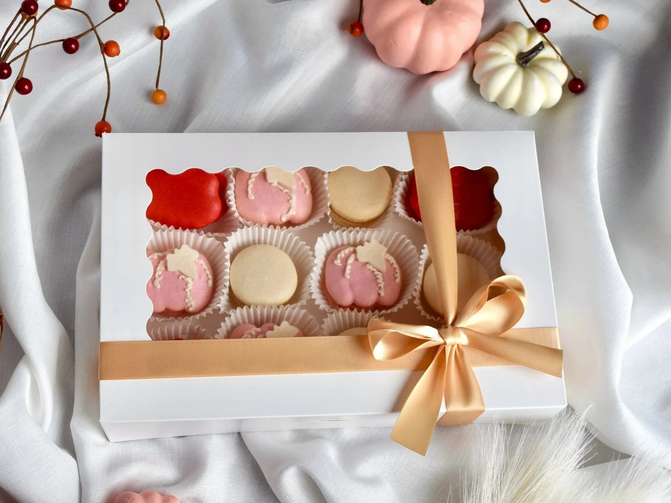 Thanksgiving macaron box