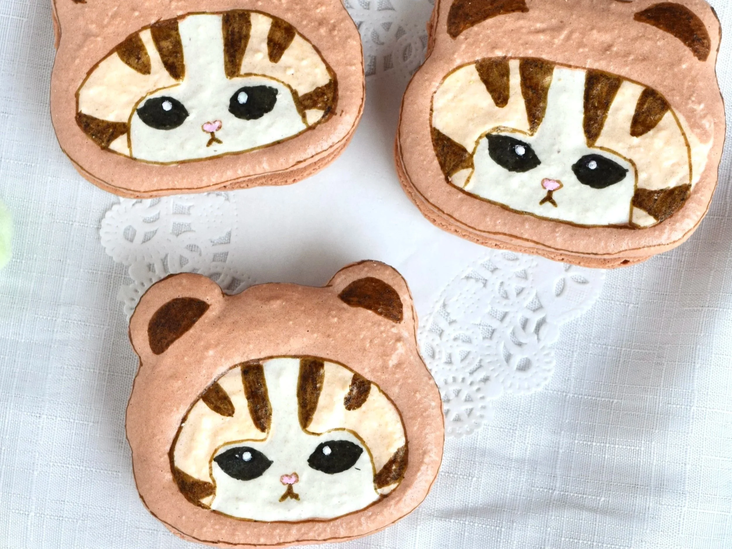 cute character macatons