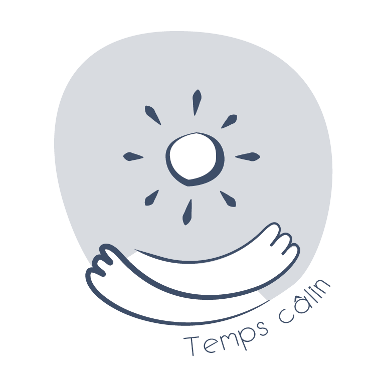 Un disque de vinyle noir avec une étiquette blanche au centre, entouré d'un dessin minimaliste d'une personne en train de faire un câlin, avec le texte "Temps calme" en bas.