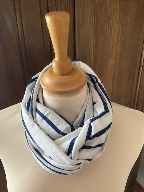 marine et blanc léger double étroit.JPG