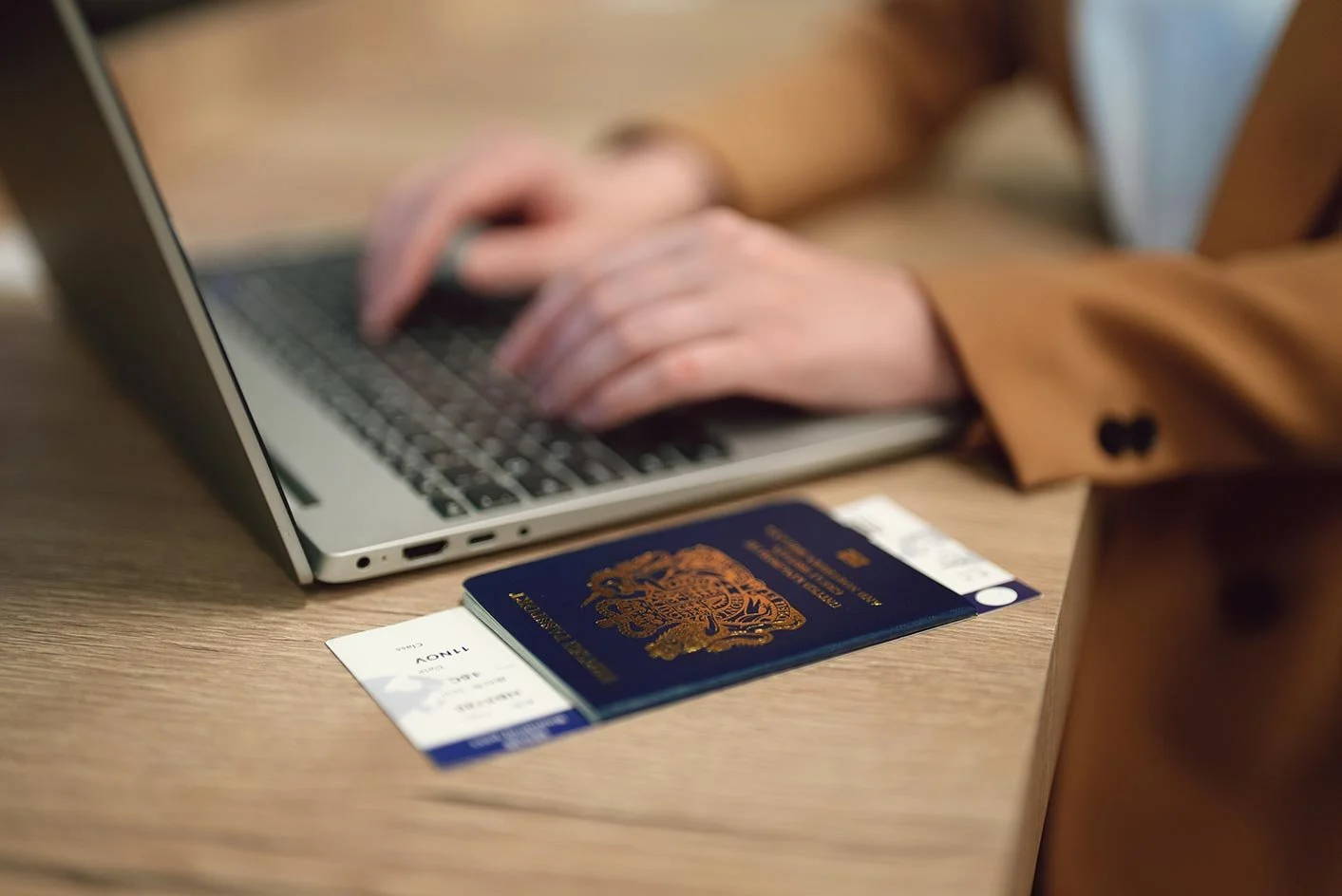 Visa application on a laptop