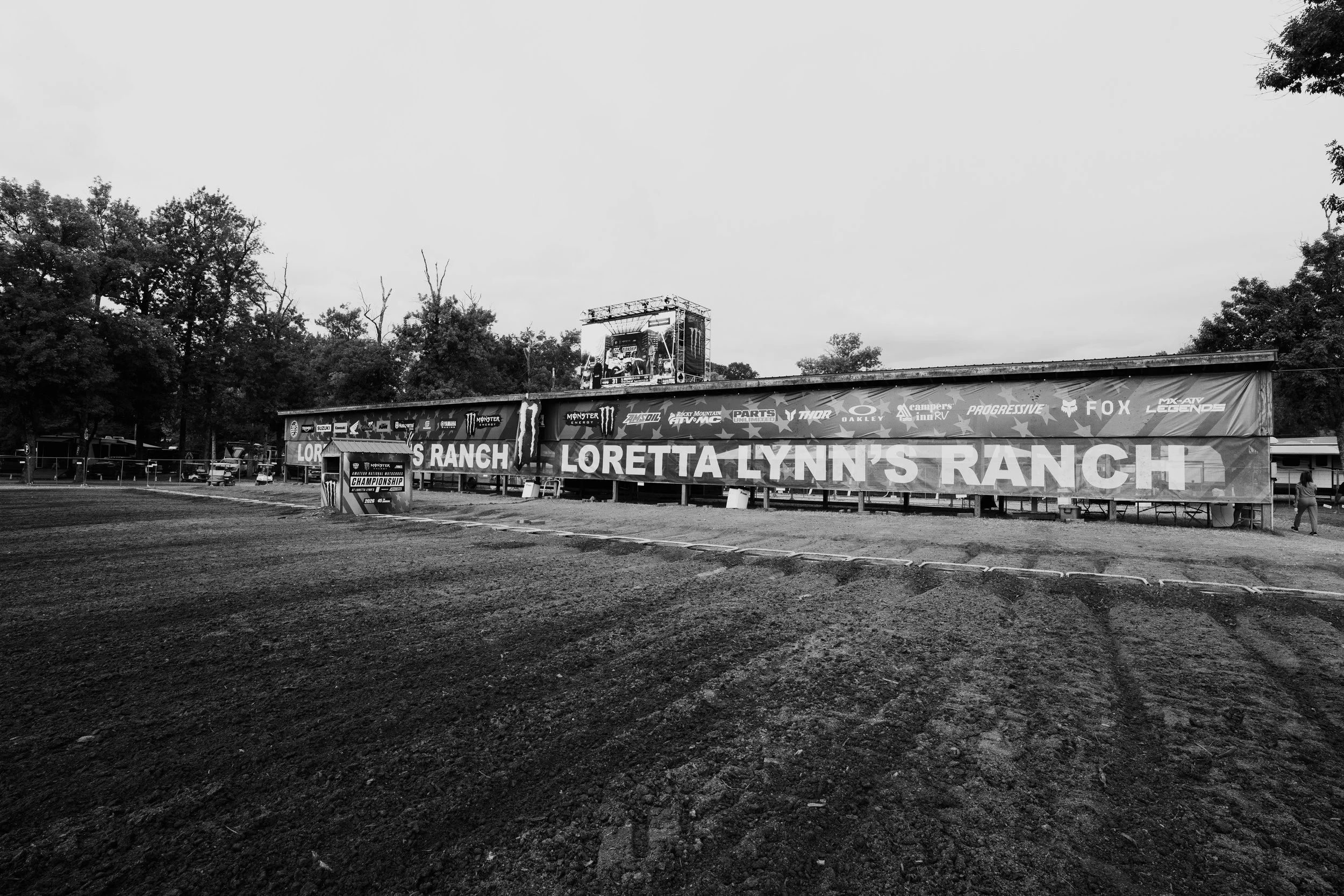 RENTHAL-3.jpg