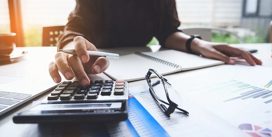 Are UK Consumers Ready to Roll the Dice on Investing?