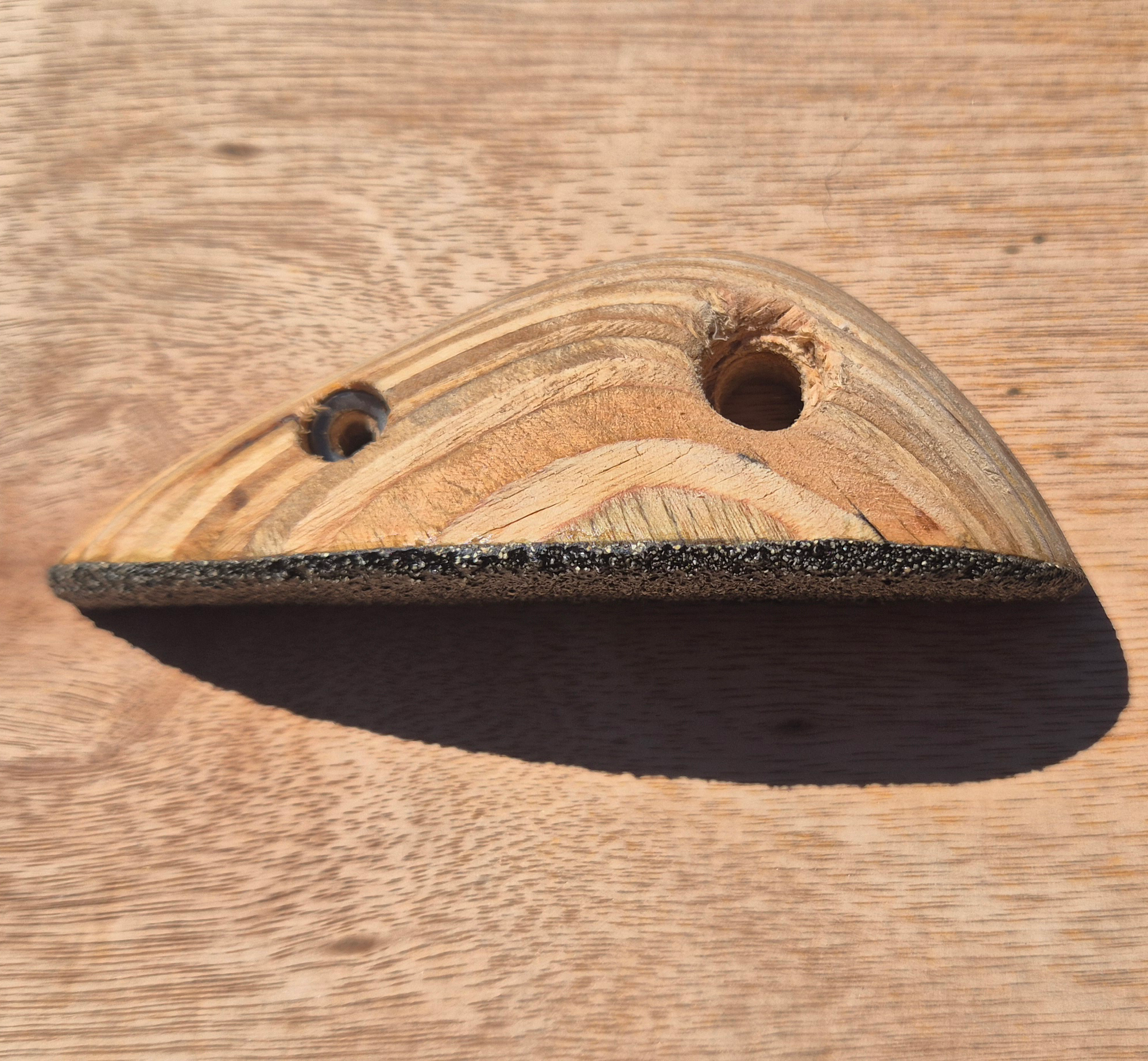 Woodenhalfmoon-withgrip-2.png