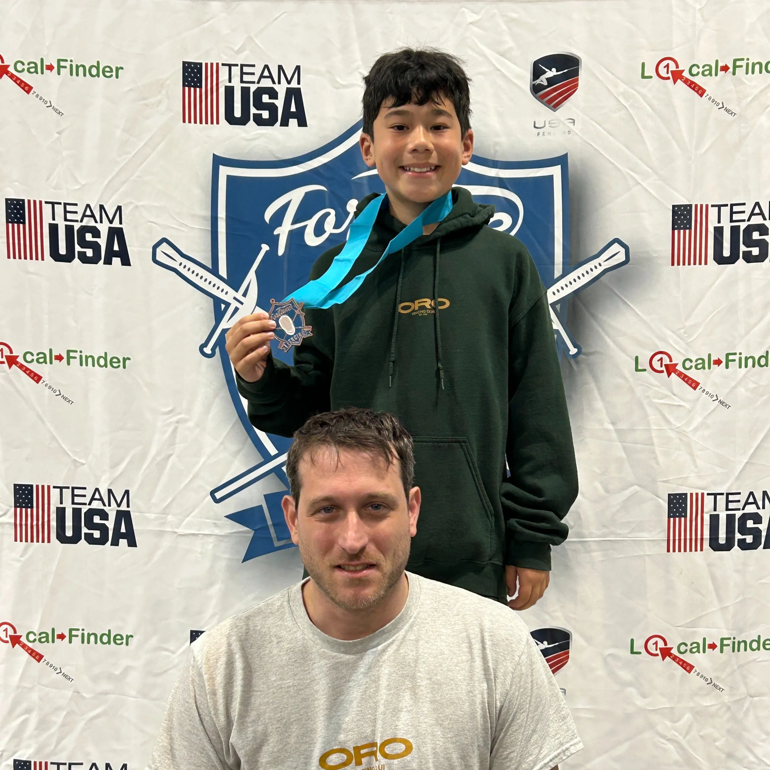 Congratulations to David Severt on his 7th place finish in Y10 Men's Saber in the Fortune ROC/RJCC/RYC at Ontario!! 
Way to go, David!

And congratulations to
Rylan Chen - 25th in Y12
Chuck Cao - 56th in Y14
also at the Fortune ROC/RJCC/RYC at Ontari