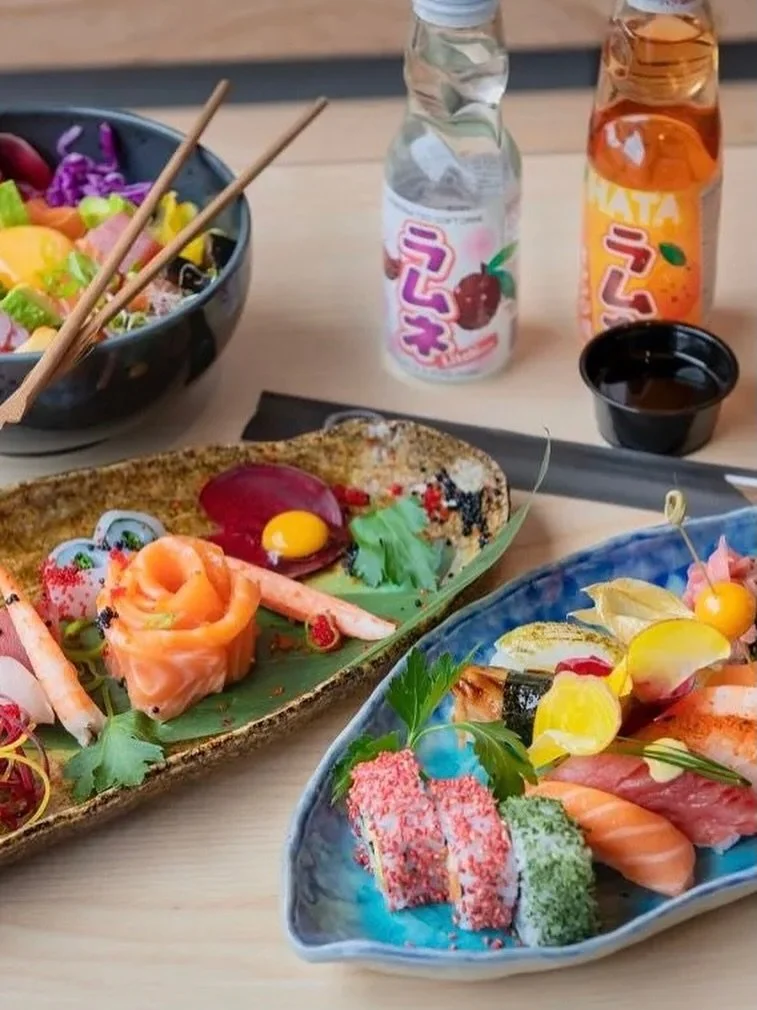 Sushidr&ouml;mmen mitt i City! 🍣
H&auml;ng med till MGL Sushi i Sthlm City Food Hall &mdash; prisv&auml;rd sushi i toppklass d&auml;r nordiska r&aring;varor m&ouml;ter v&auml;lk&auml;nda japanska favoriter

#MGLSushi #SushiStockholm #CityFoodHall