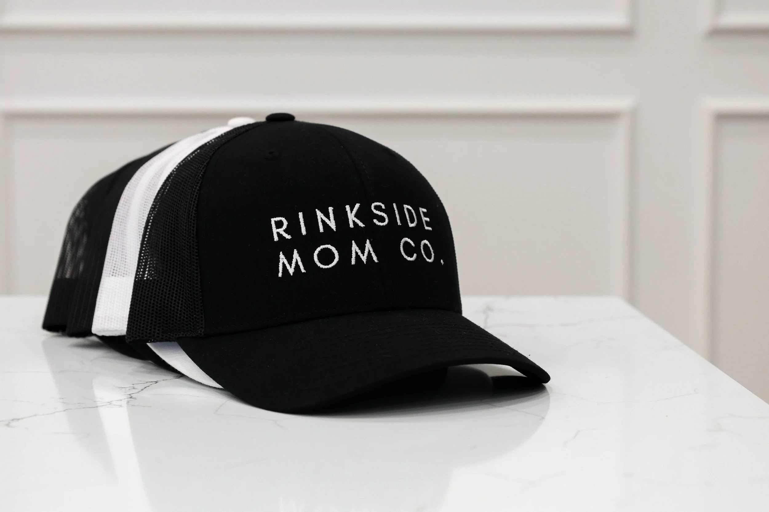 RinkSideMom-17.jpg